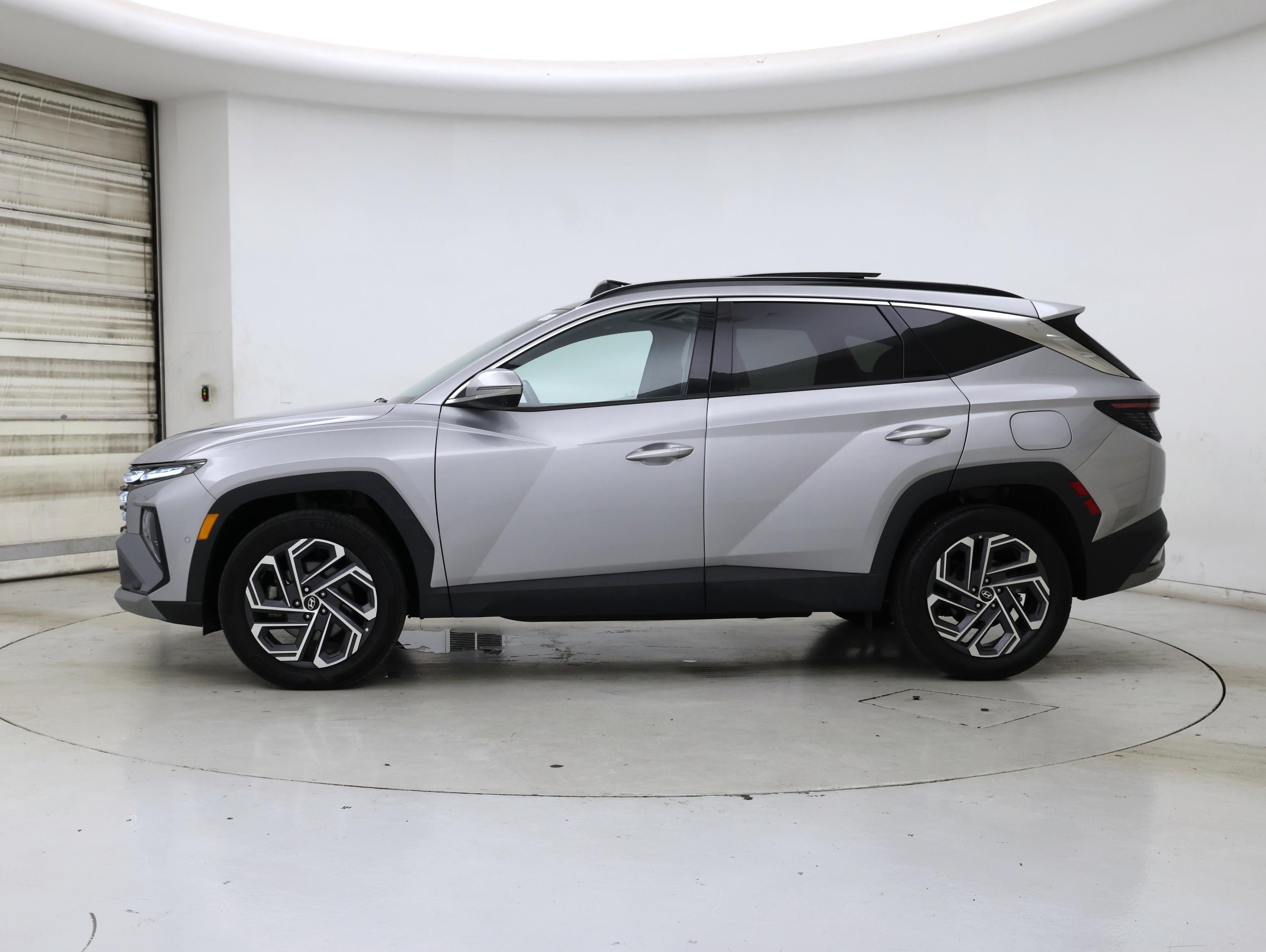 Thumbnail: 2025 Hyundai Tucson - 3