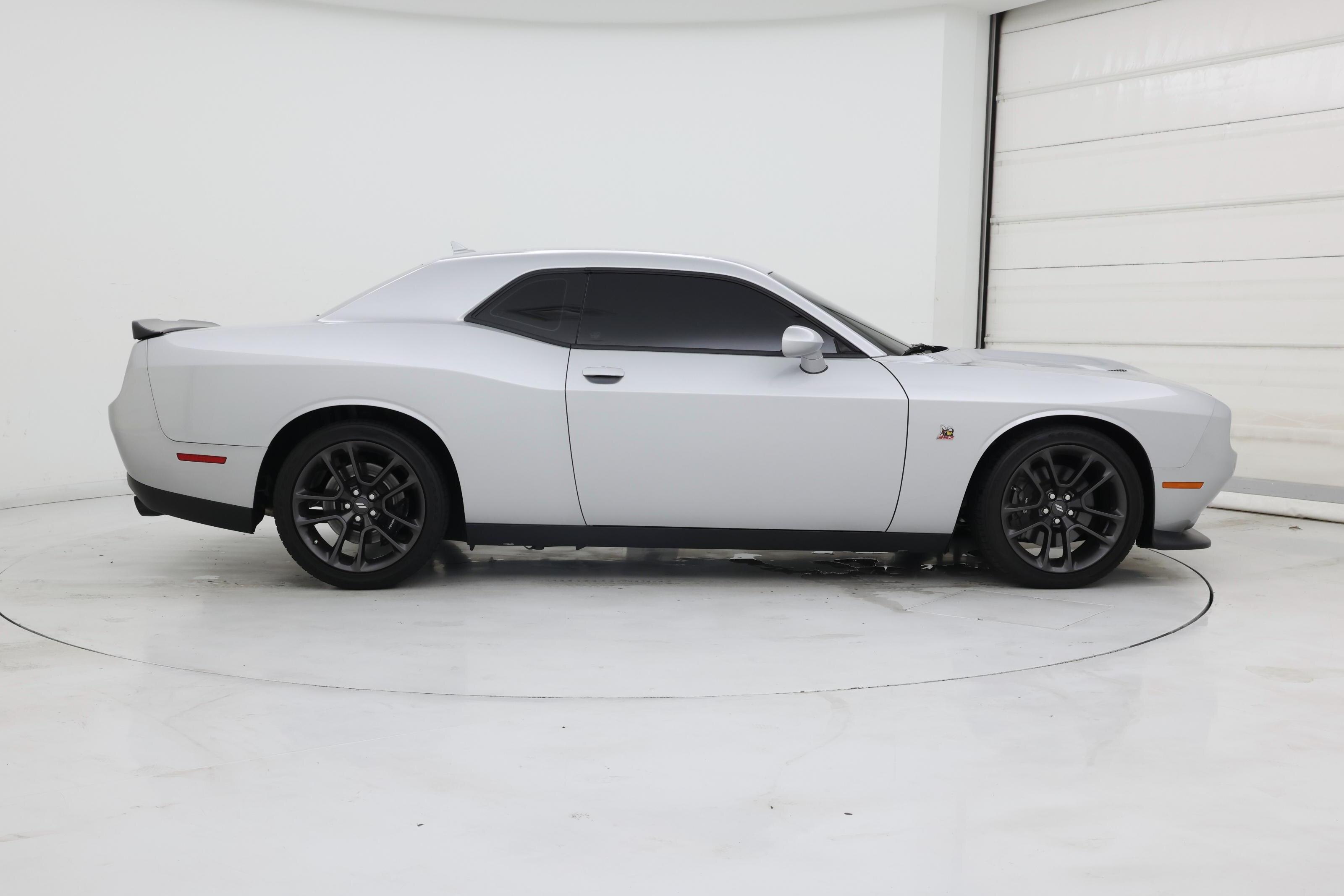 Thumbnail: 2021 Dodge Challenger - 7