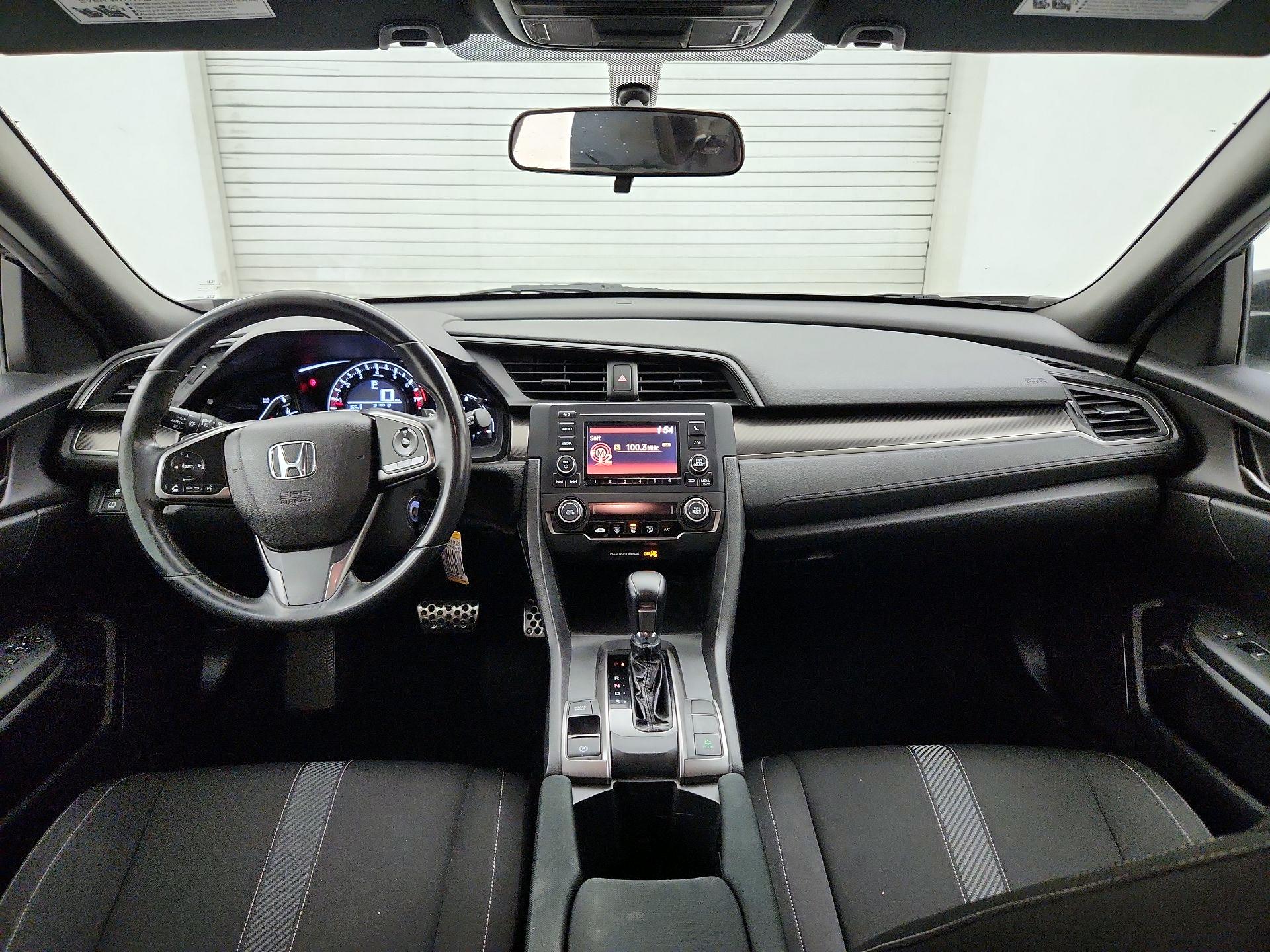 Thumbnail: 2017 Honda Civic - 9