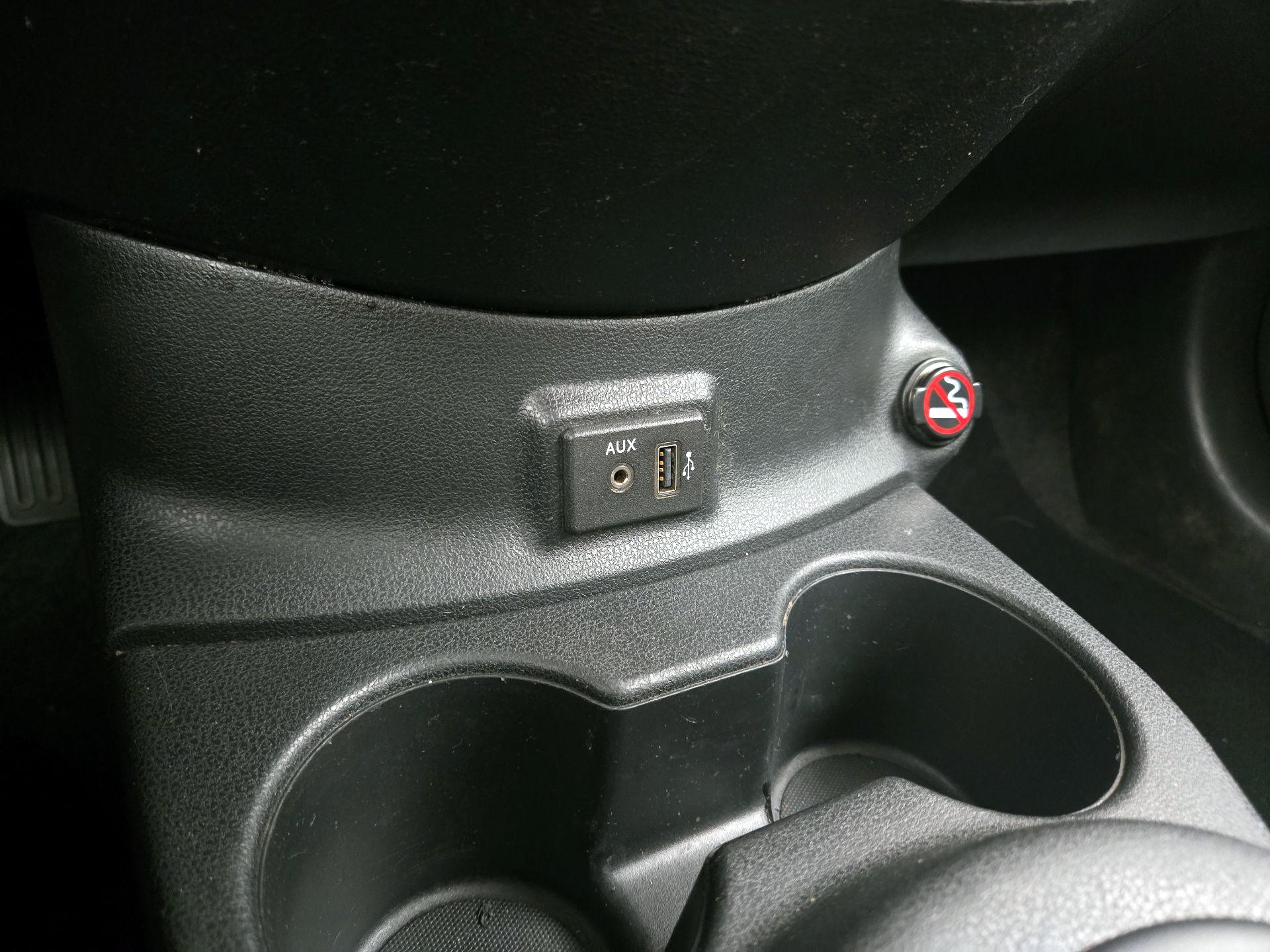 Thumbnail: 2019 Nissan Versa - 18
