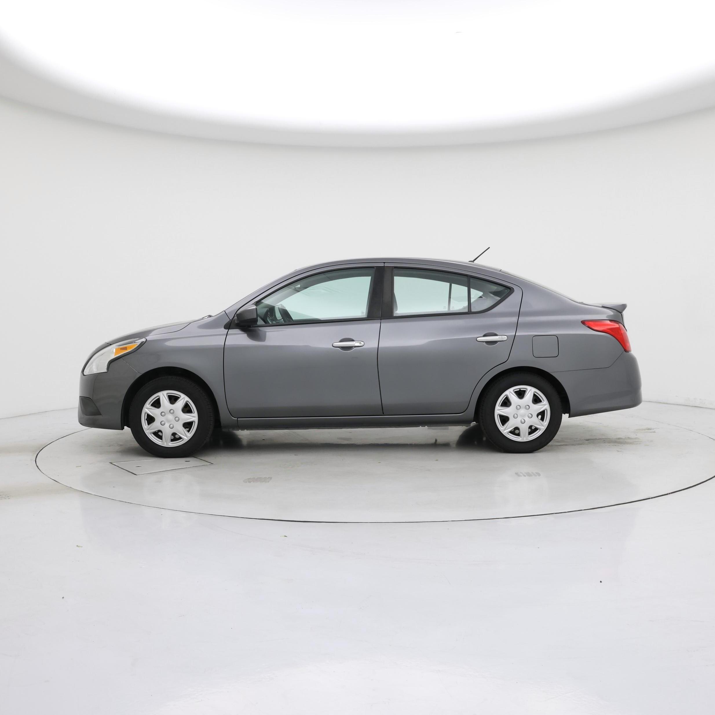 Thumbnail: 2019 Nissan Versa - 3