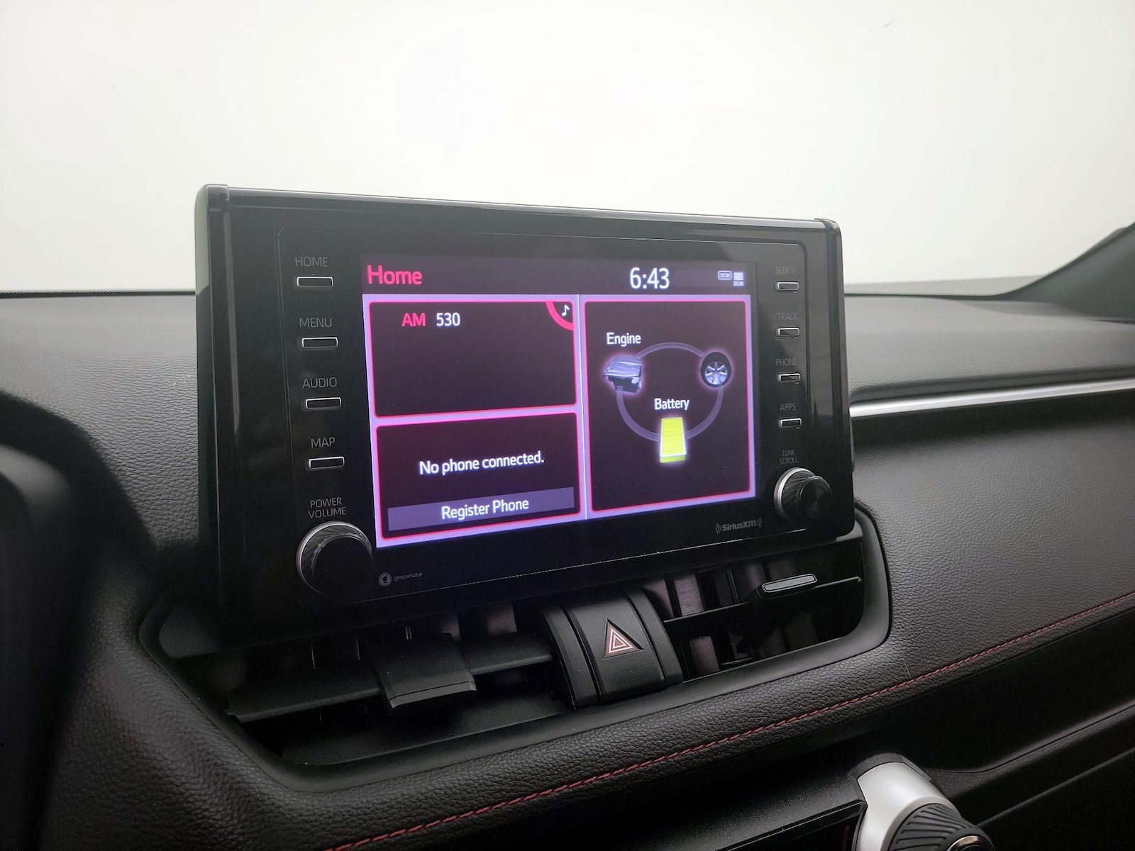 2022 Toyota RAV4 SE - Photo 16
