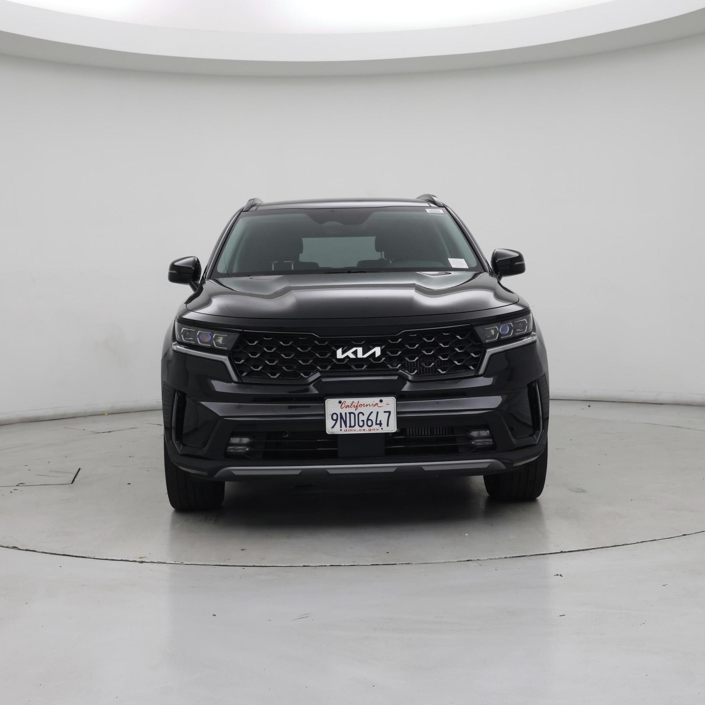 Thumbnail: 2023 Kia Sorento - 5