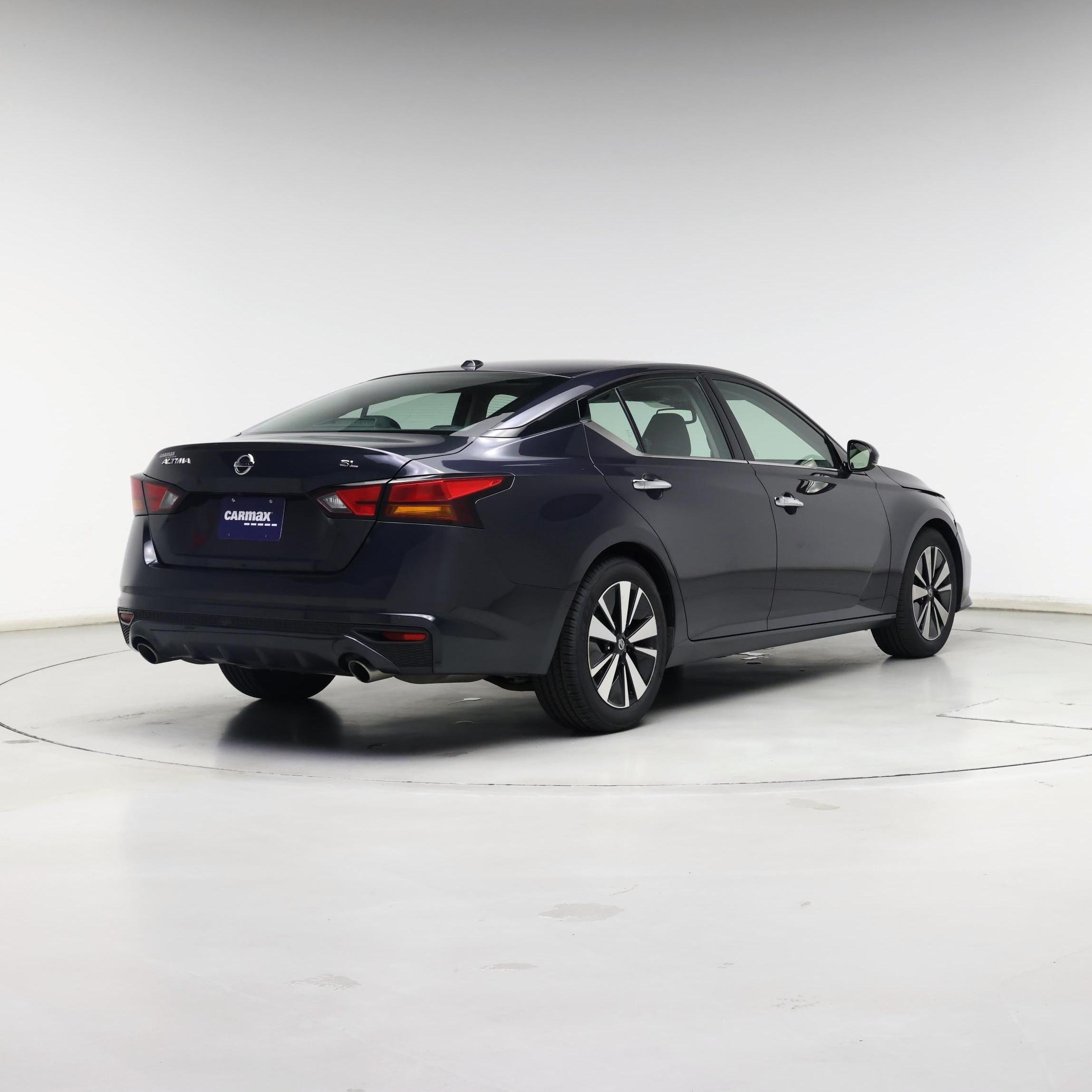 Thumbnail: 2020 Nissan Altima - 8