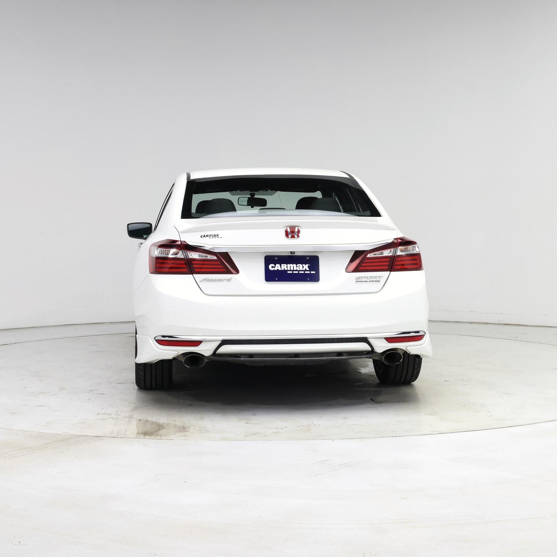 Thumbnail: 2017 Honda Accord - 6