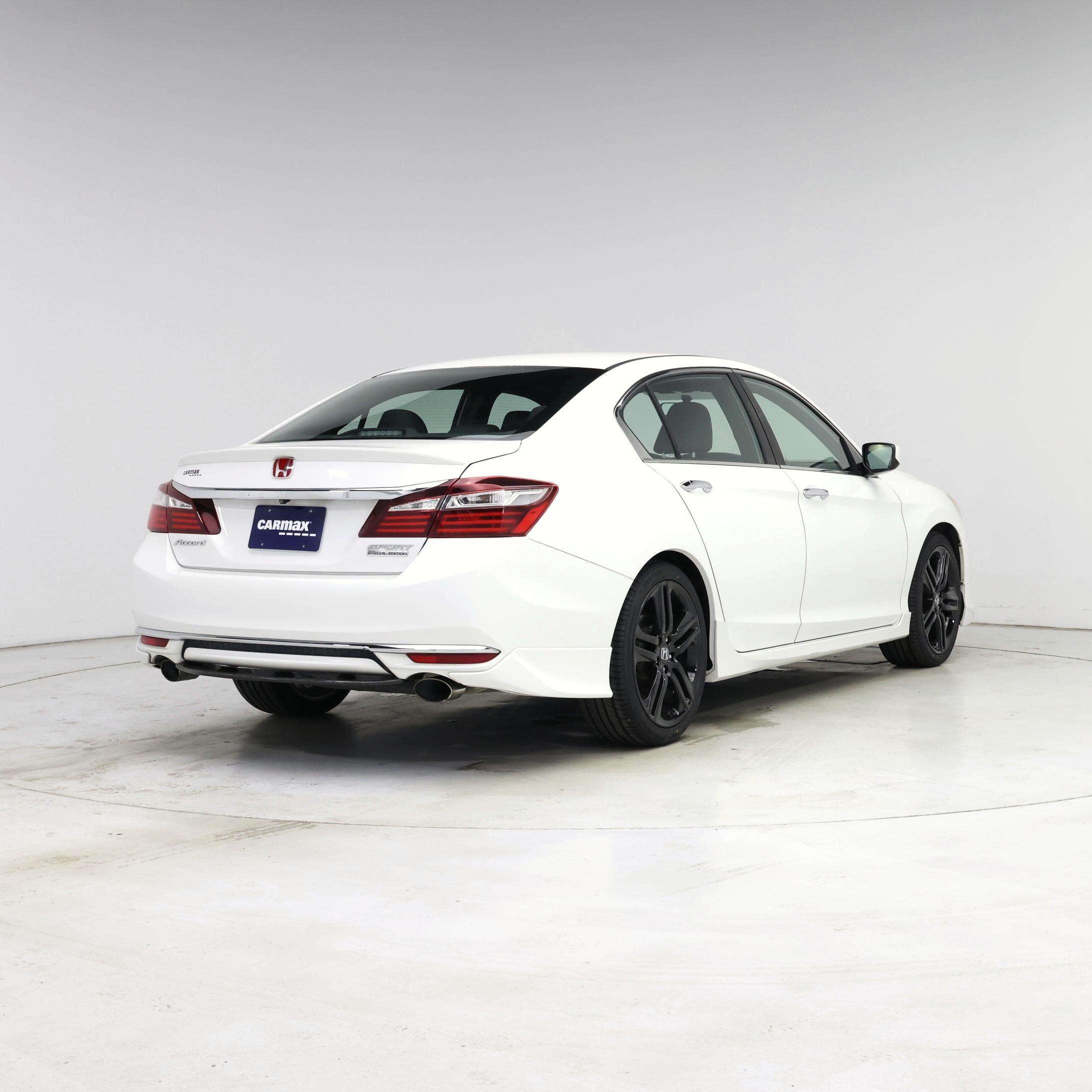 Thumbnail: 2017 Honda Accord - 8