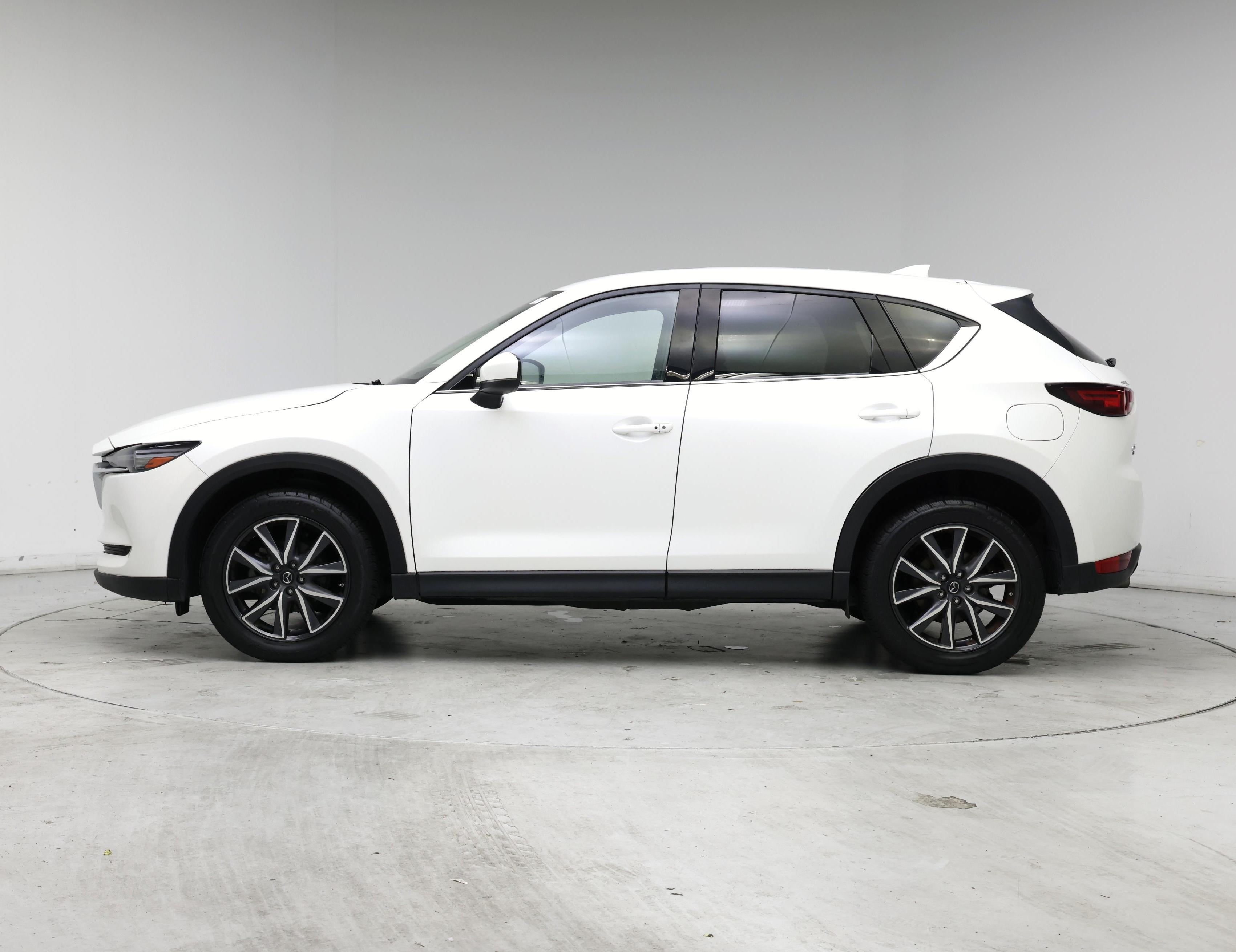 Thumbnail: 2018 Mazda CX-5 - 3