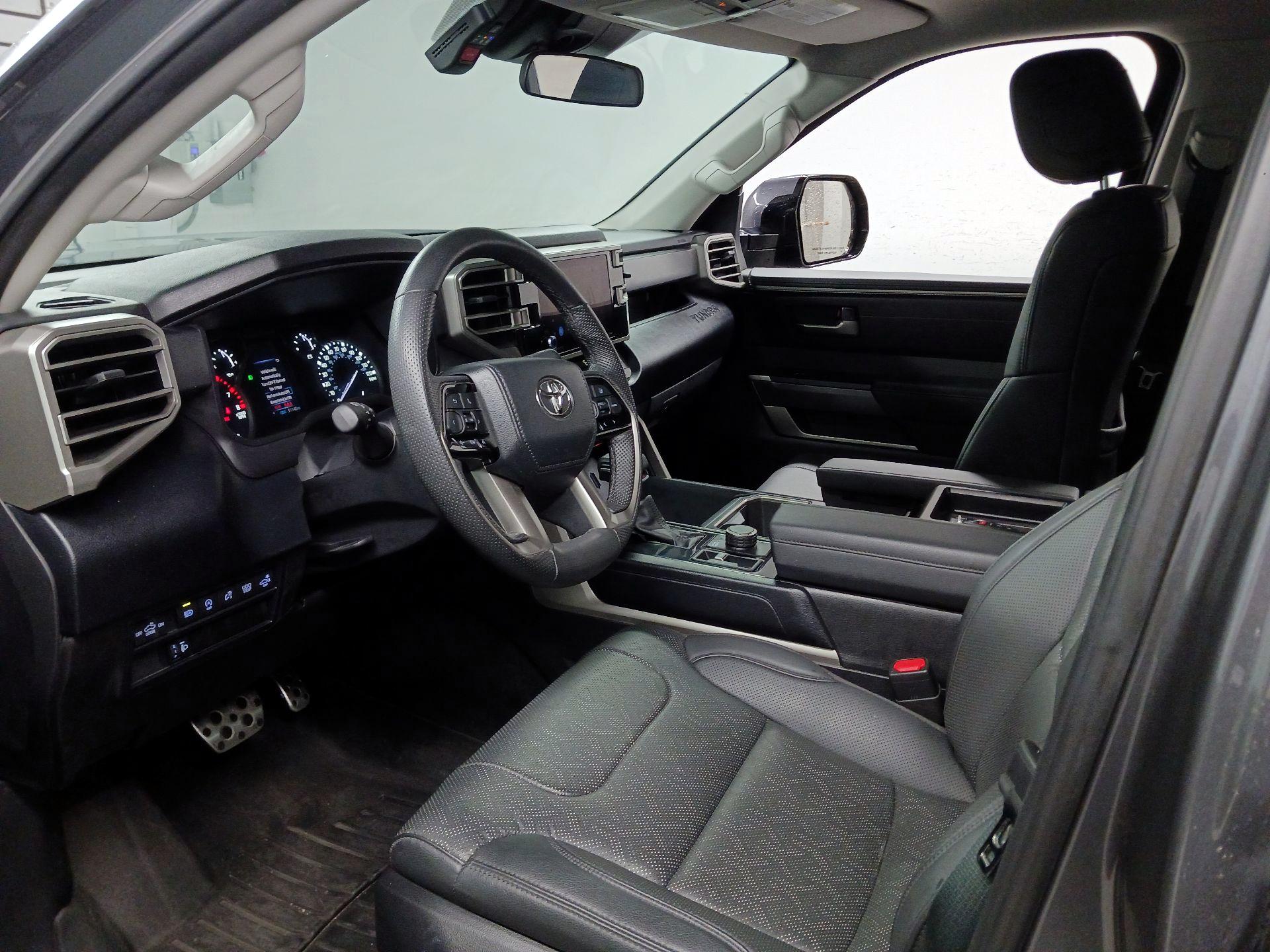 Thumbnail: 2024 Toyota Tundra - 11