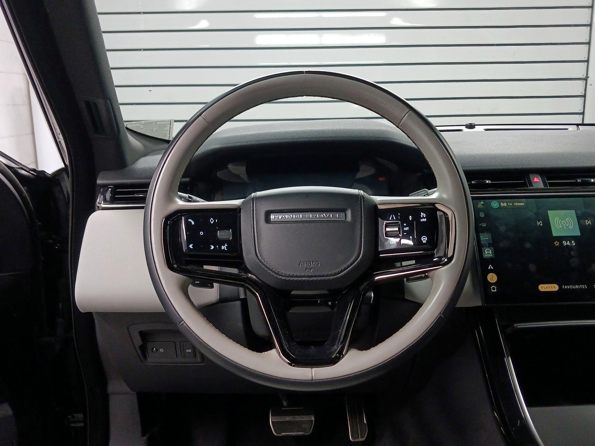 Thumbnail: 2024 Land Rover Range Rover Velar - 10
