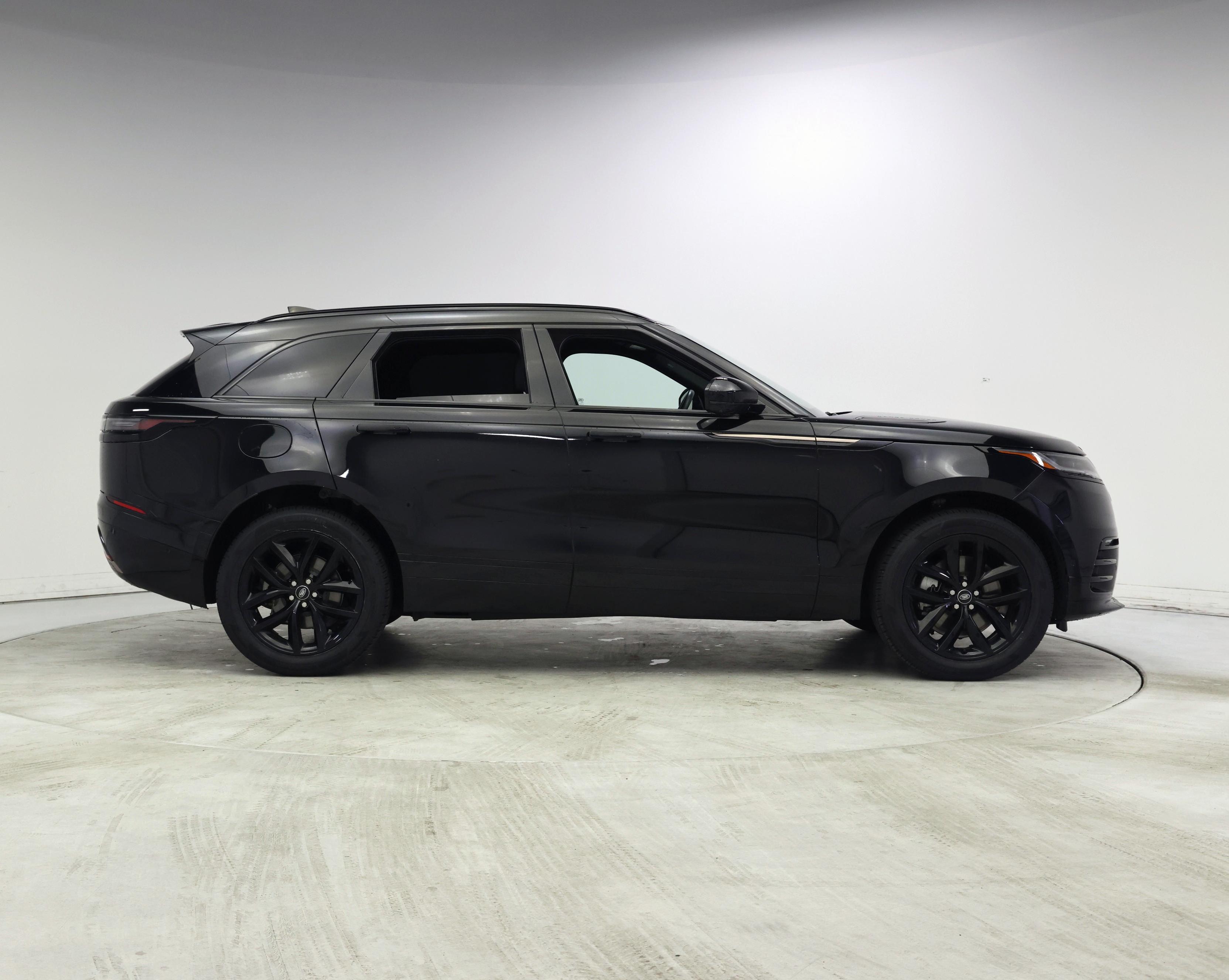 Thumbnail: 2024 Land Rover Range Rover Velar - 7