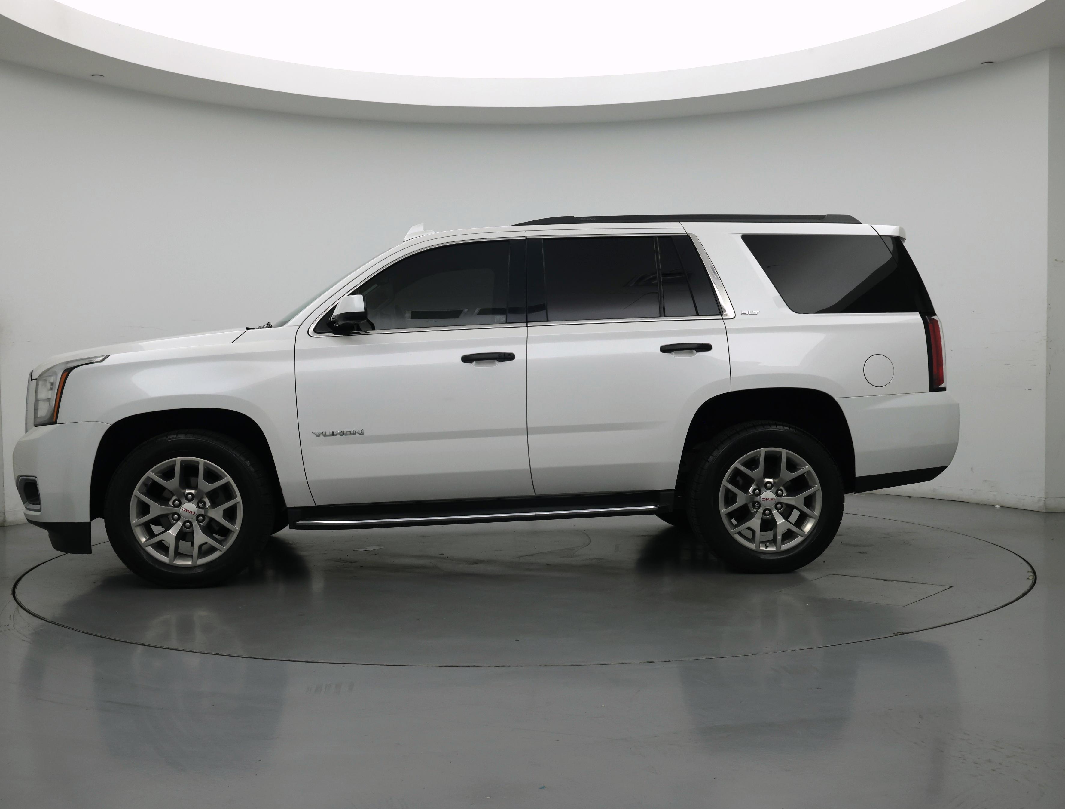 Thumbnail: 2019 GMC Yukon - 3