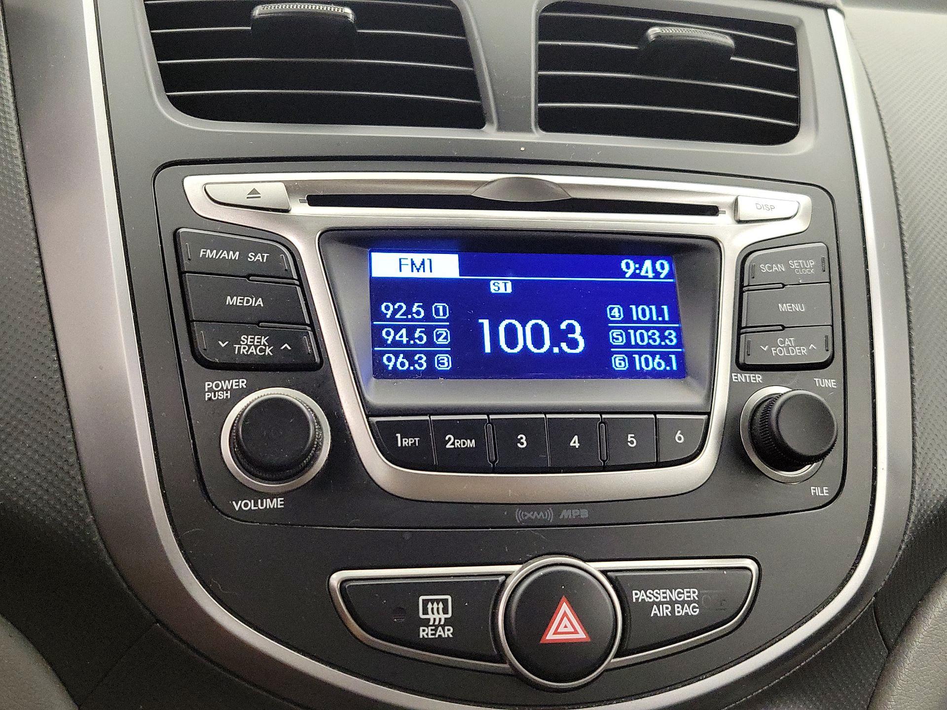 Thumbnail: 2016 Hyundai Accent - 14