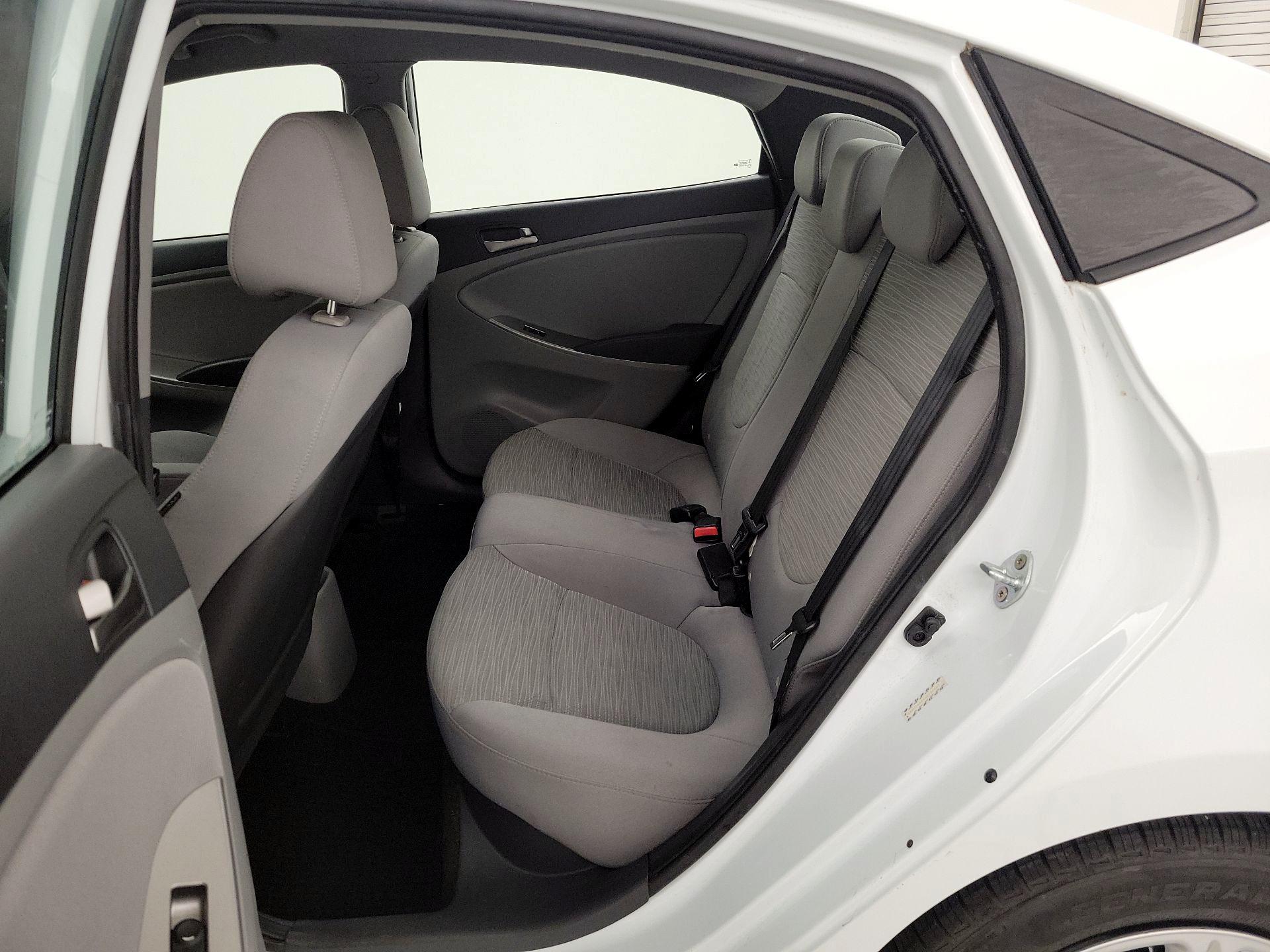 Thumbnail: 2016 Hyundai Accent - 18