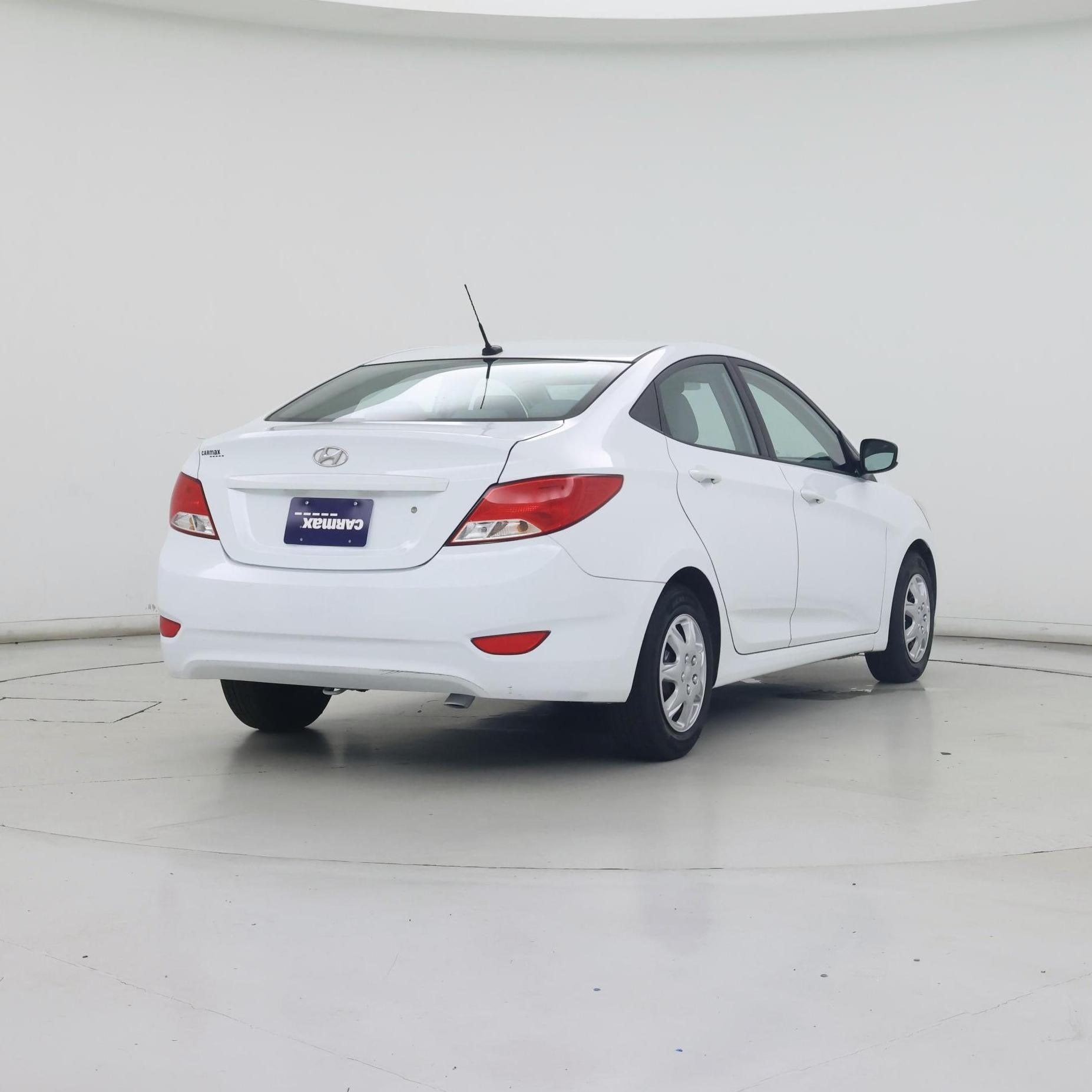 Thumbnail: 2016 Hyundai Accent - 8