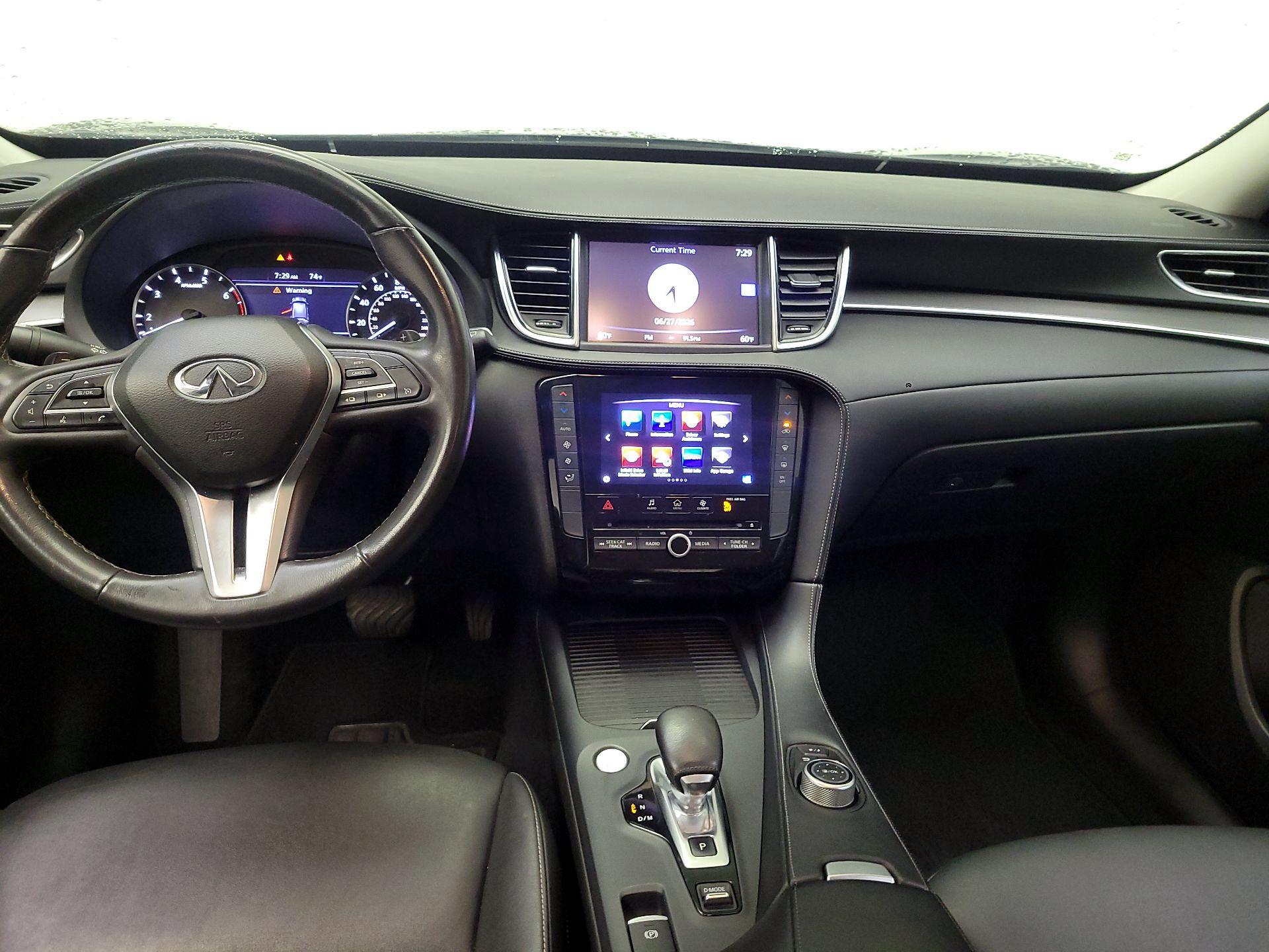 Thumbnail: 2019 INFINITI QX50 - 9