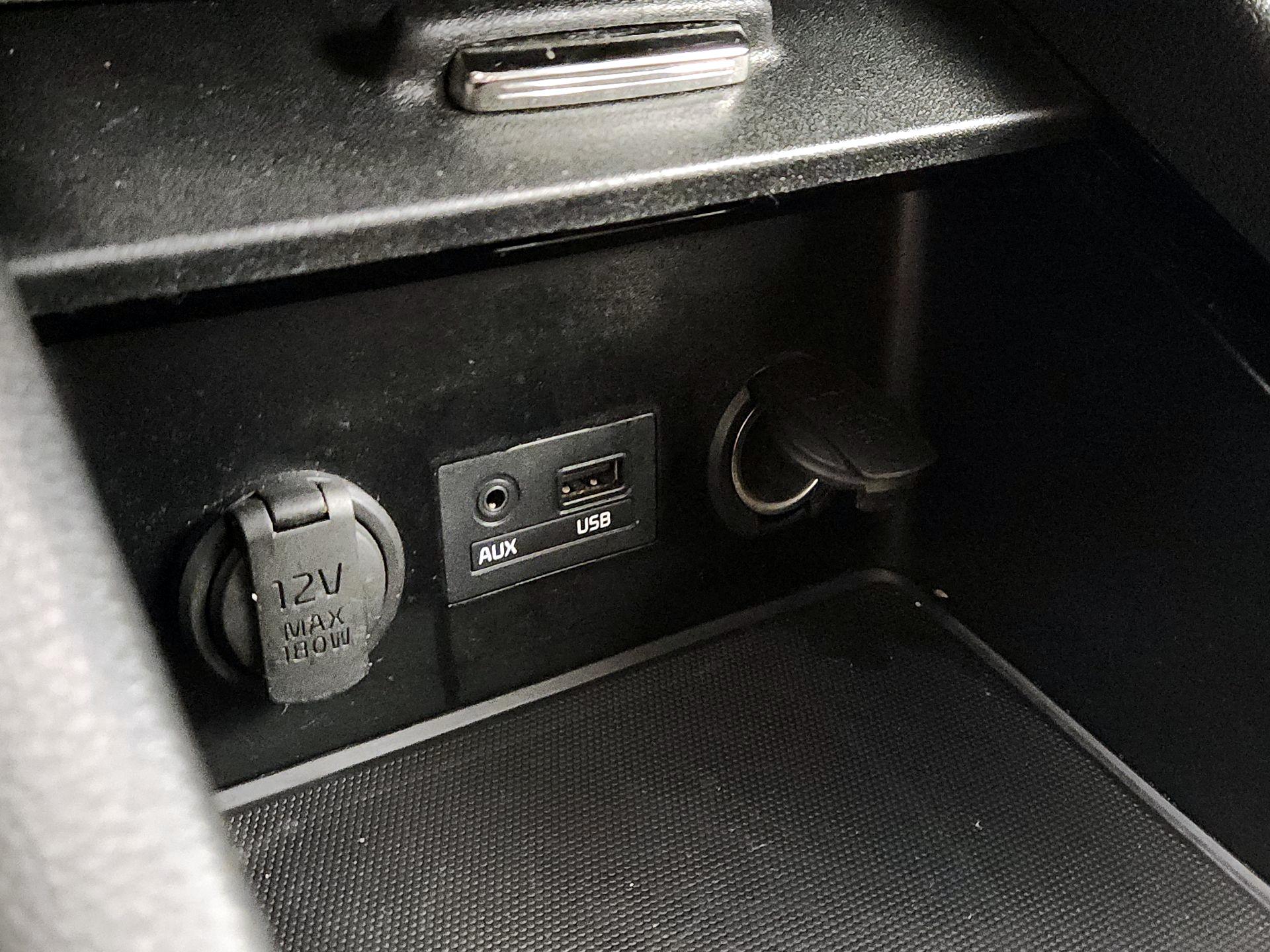 Thumbnail: 2015 Kia Forte - 17