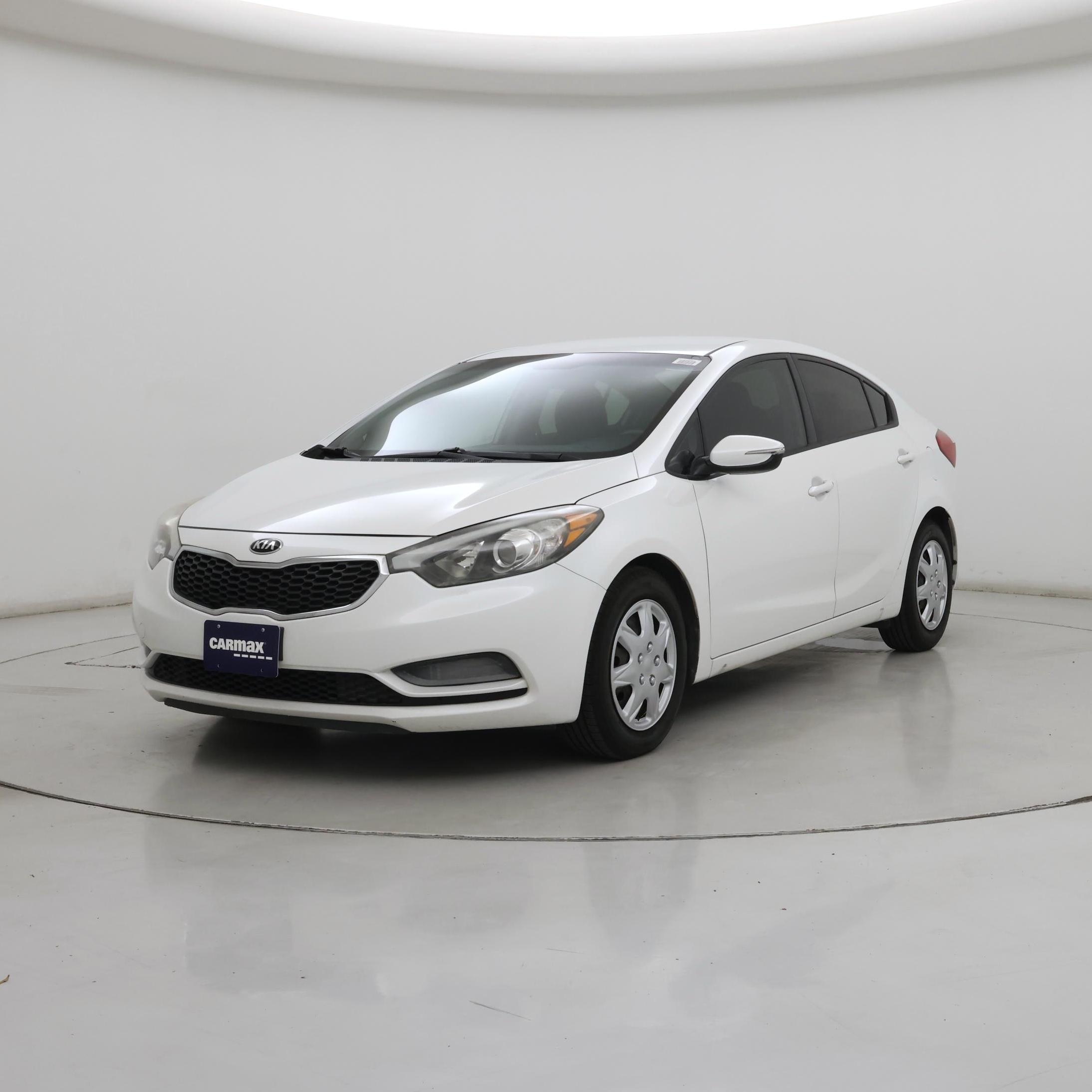 Thumbnail: 2015 Kia Forte - 4