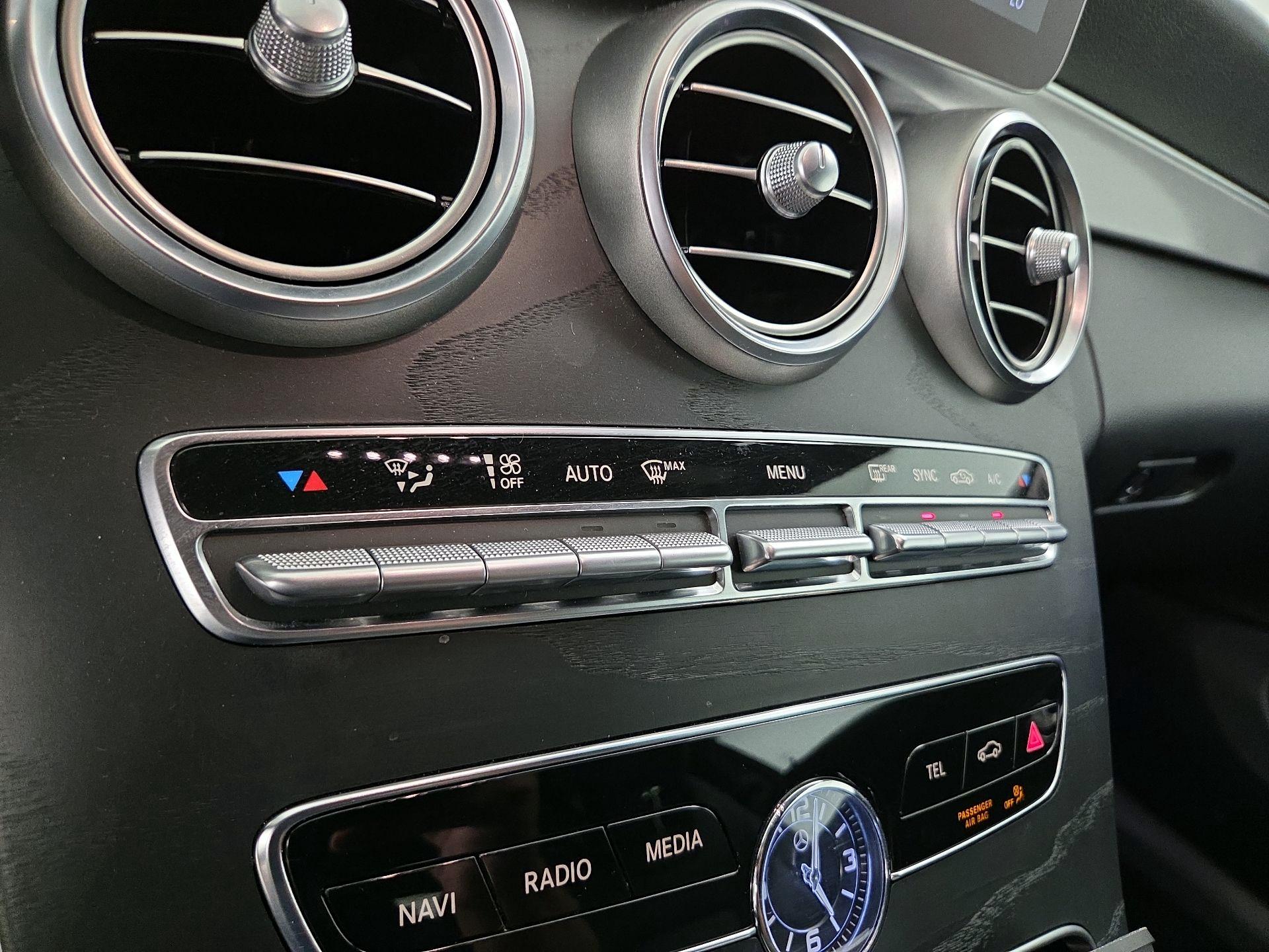 Thumbnail: 2020 Mercedes-Benz C-Class - 16