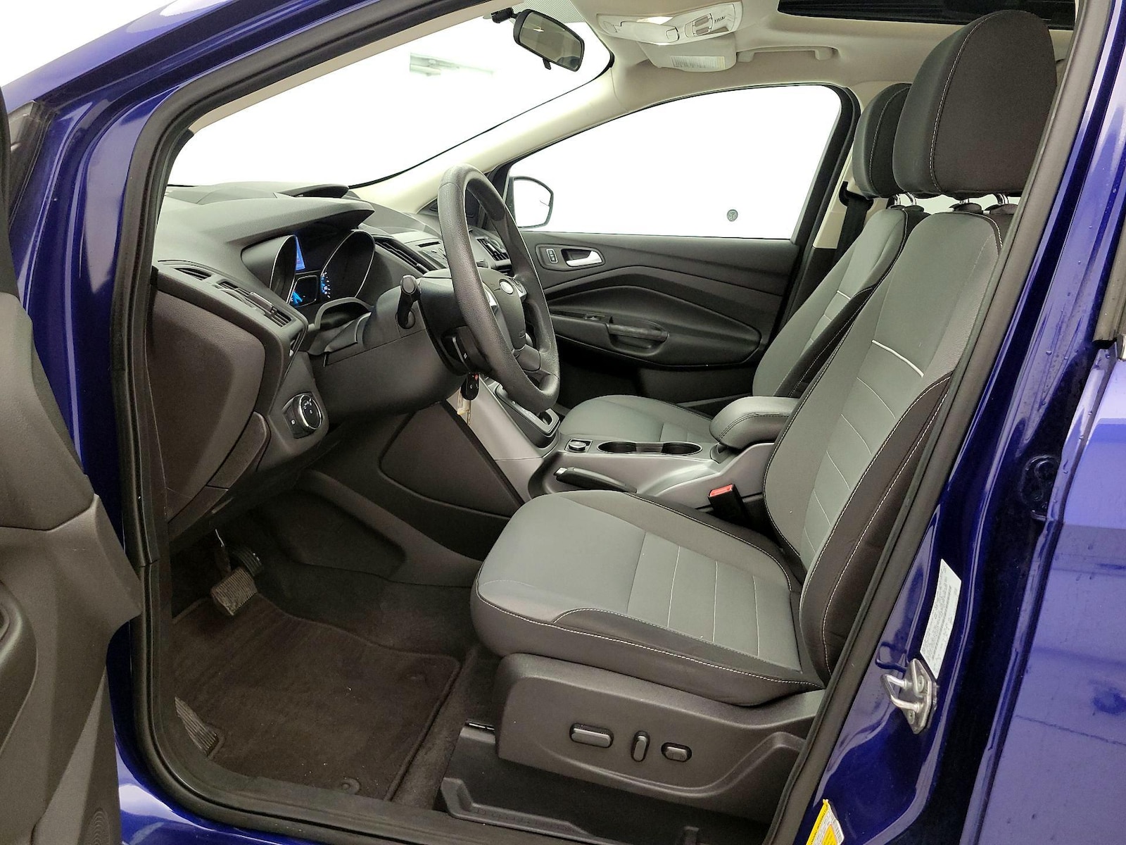Power Seat(s) & Side Airbags