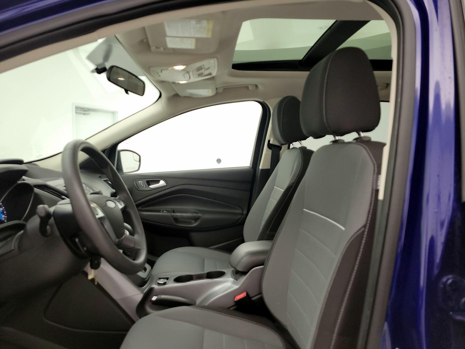 Thumbnail: 2015 Ford Escape - 19