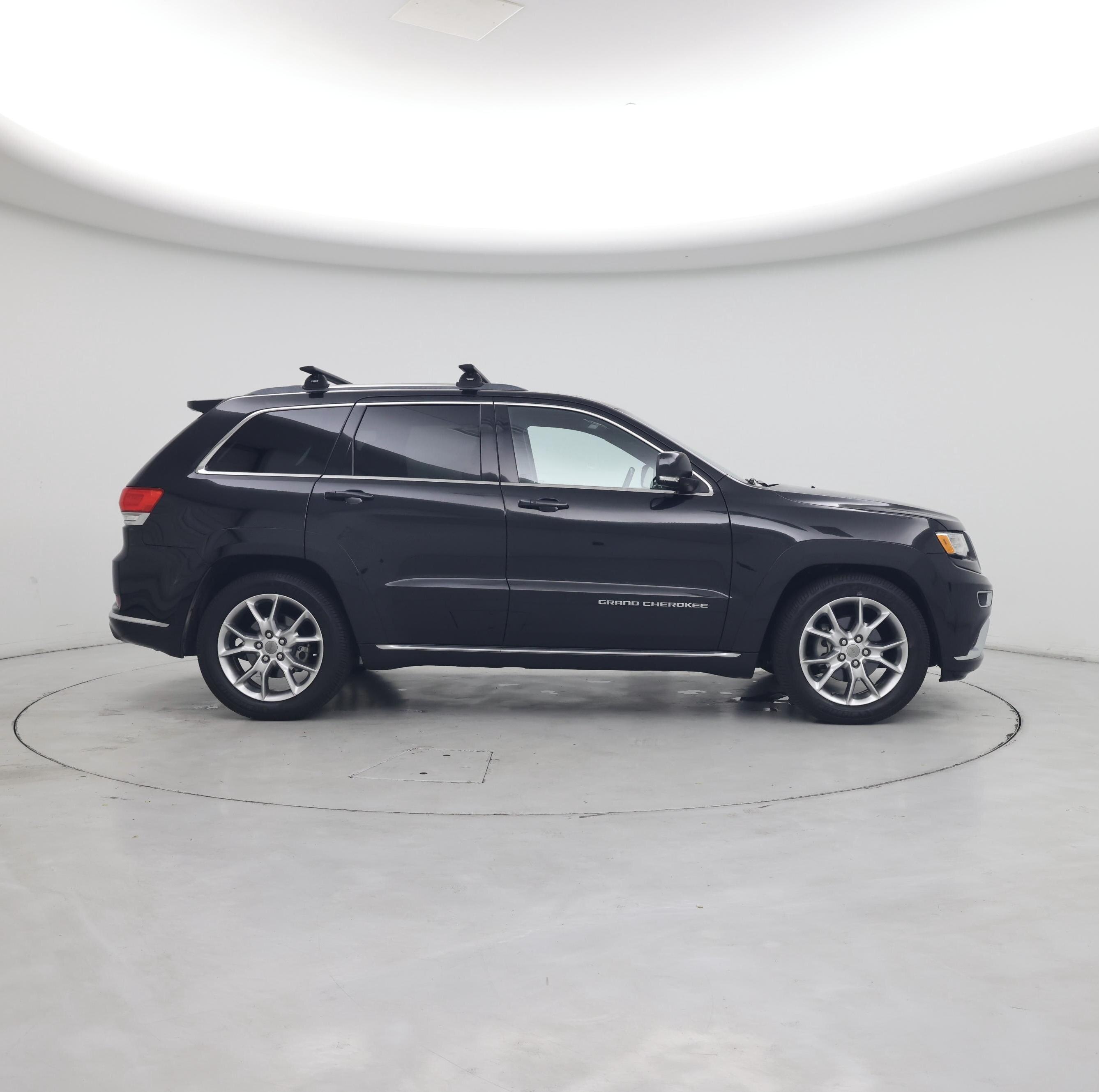 Thumbnail: 2015 Jeep Grand Cherokee - 7