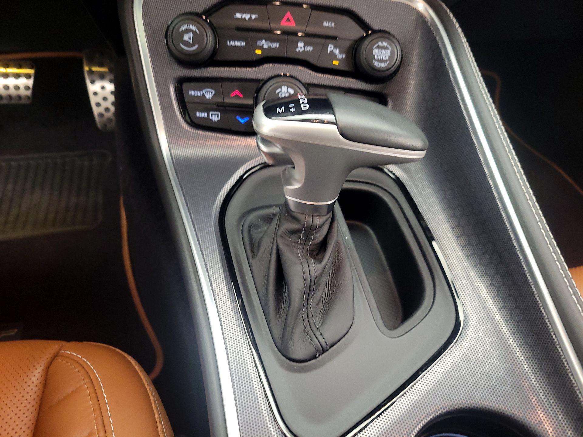 Thumbnail: 2016 Dodge Challenger - 18