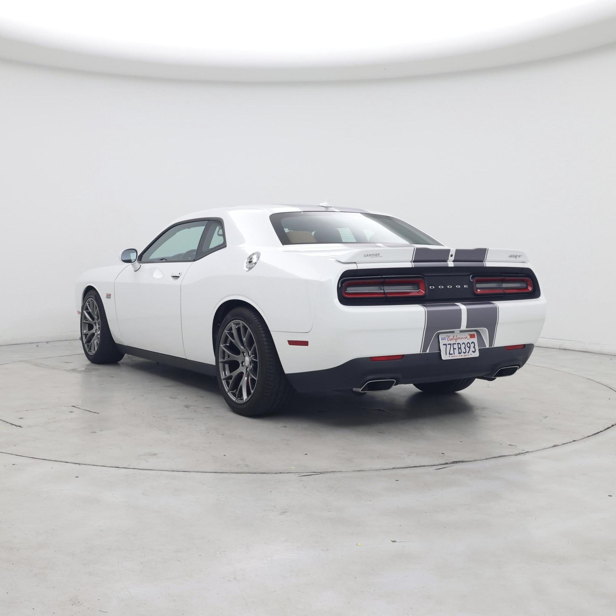 Thumbnail: 2016 Dodge Challenger - 2