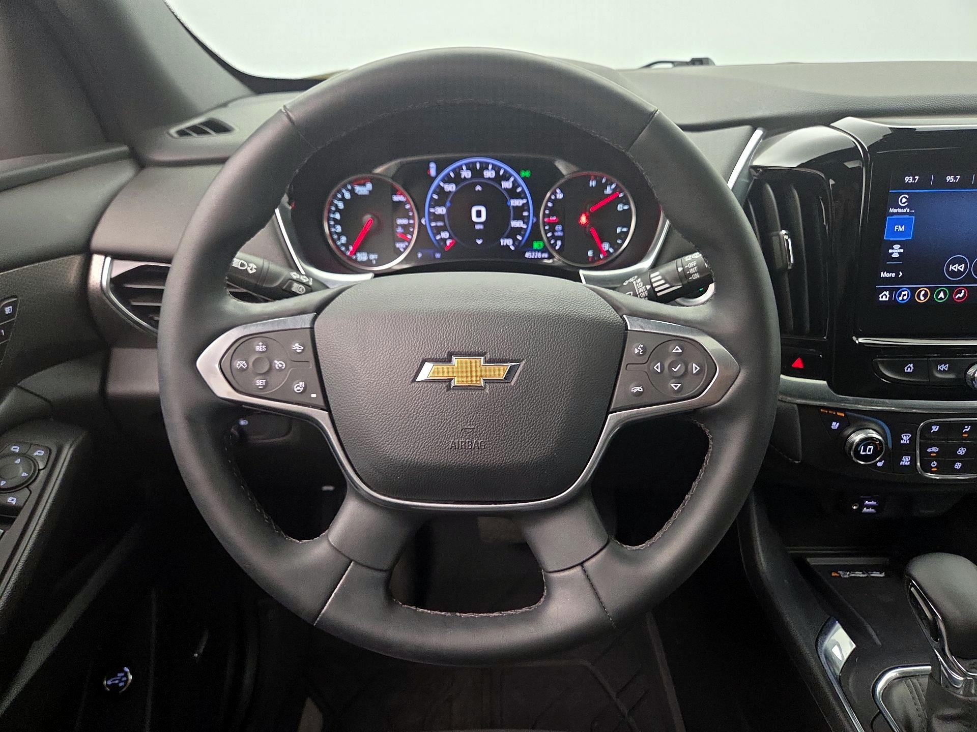 Thumbnail: 2023 Chevrolet Traverse - 10
