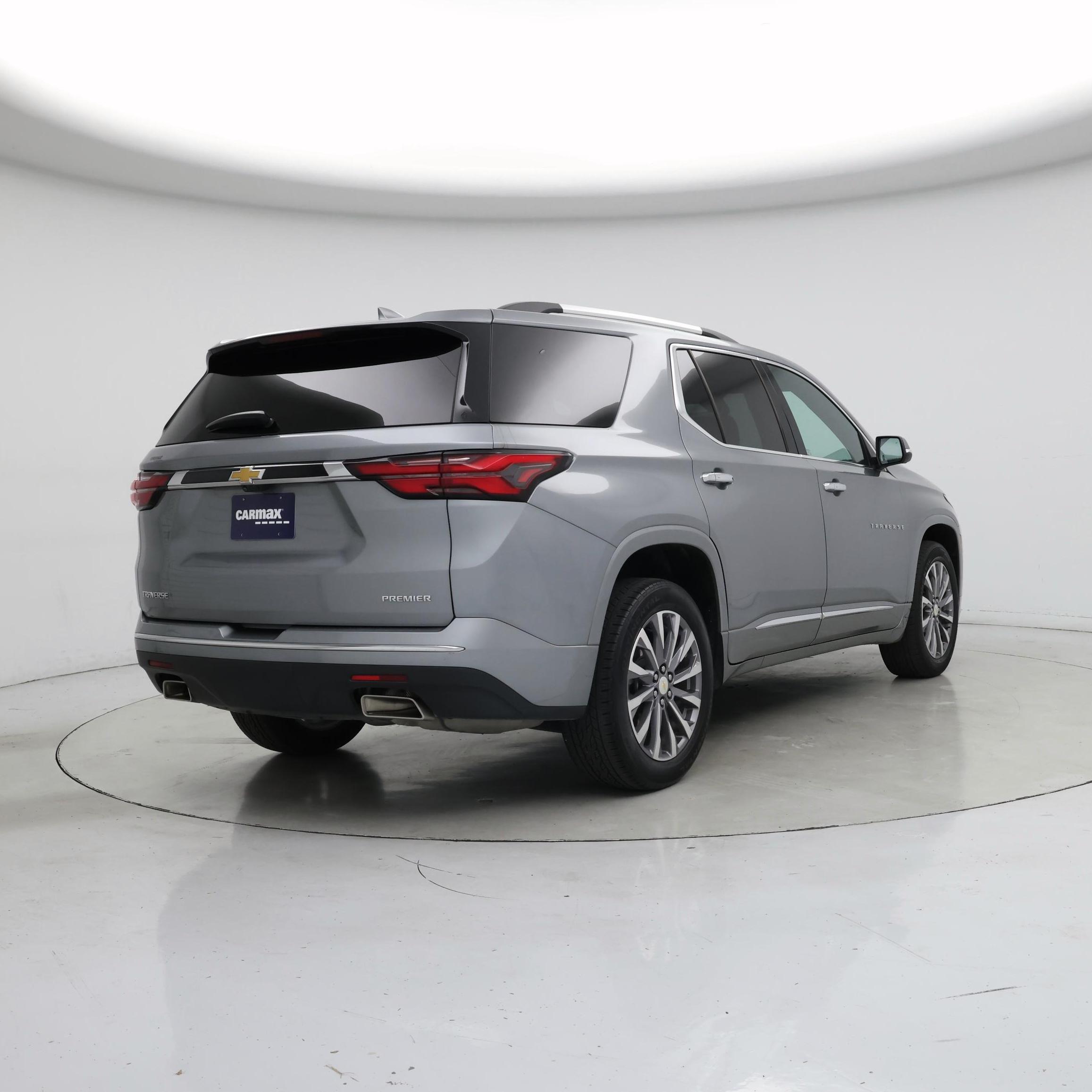 Thumbnail: 2023 Chevrolet Traverse - 8