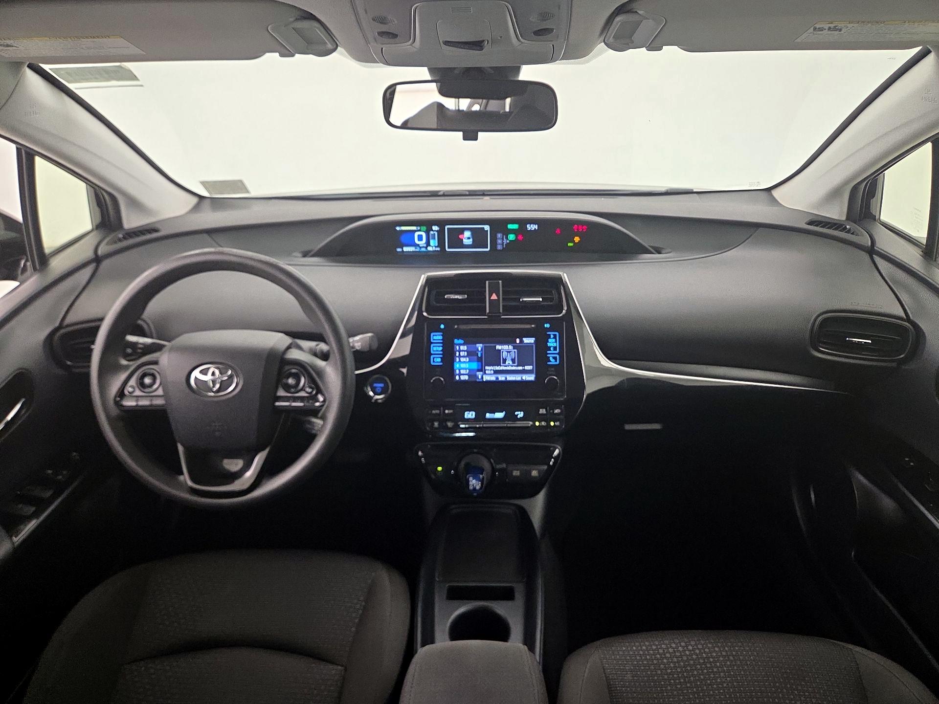 Thumbnail: 2019 Toyota Prius - 9