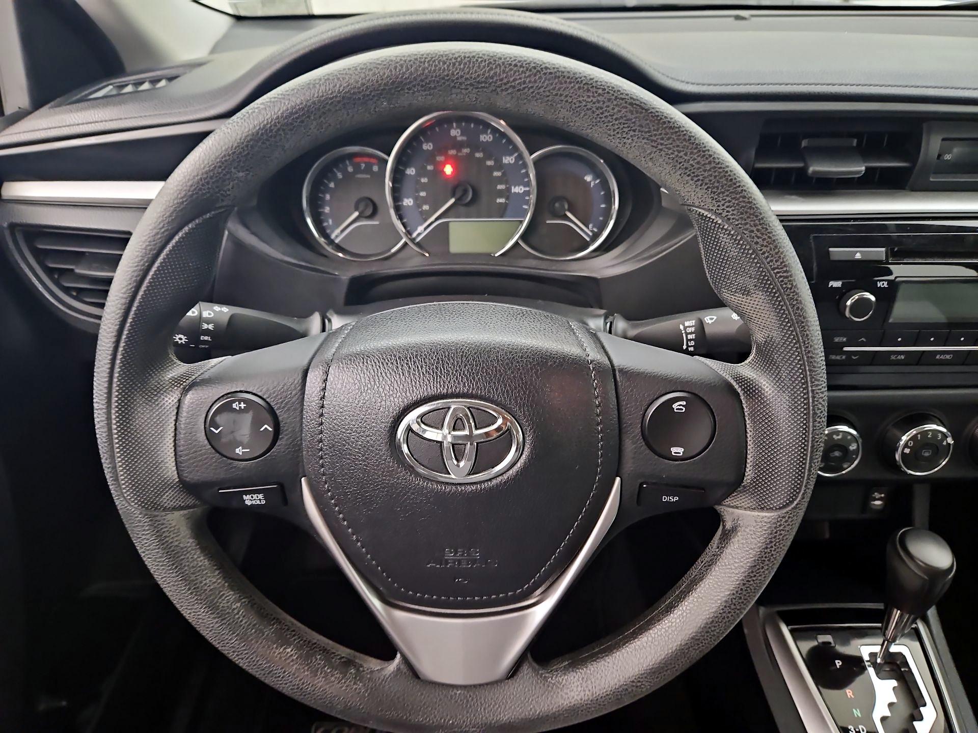 Thumbnail: 2014 Toyota Corolla - 10