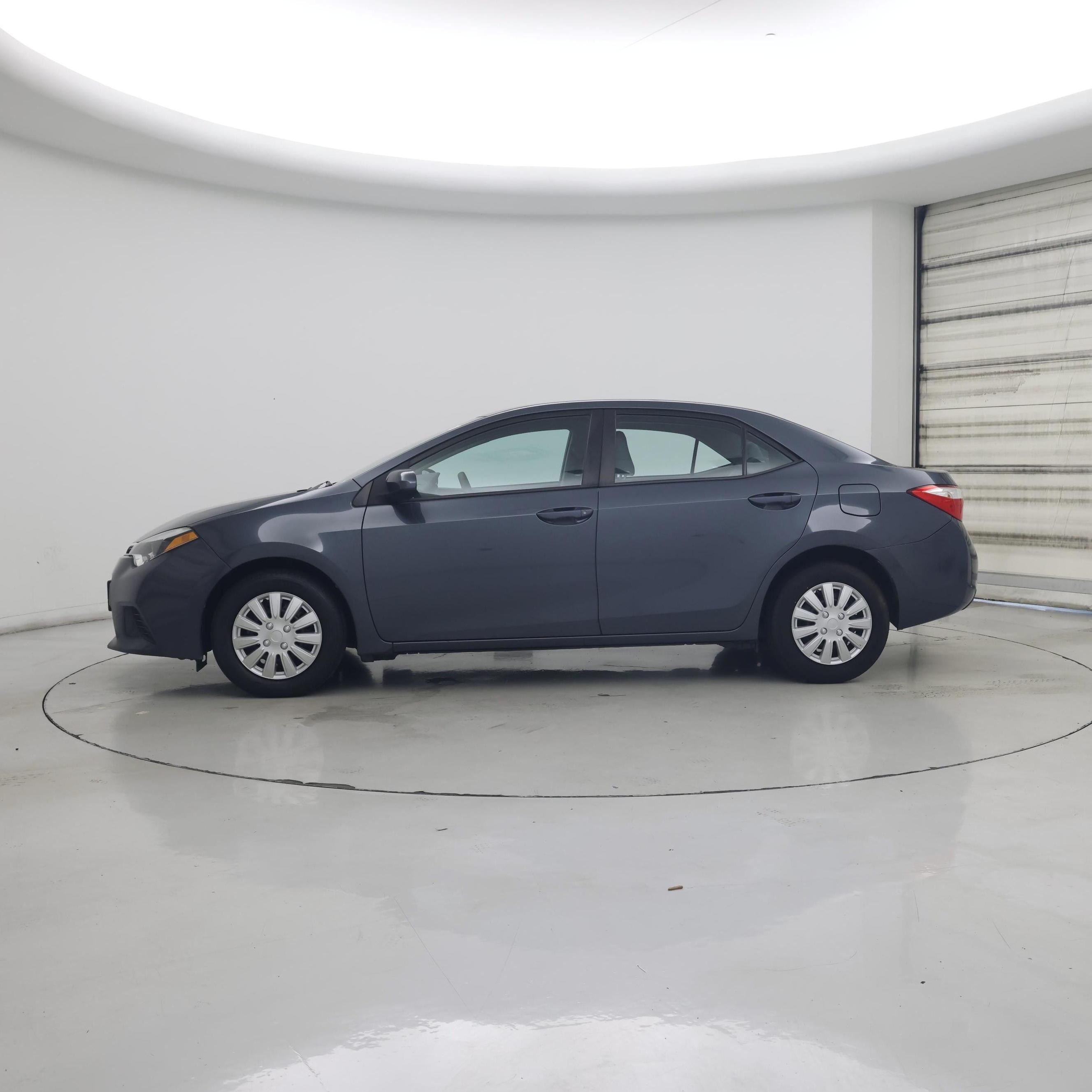 Thumbnail: 2014 Toyota Corolla - 3