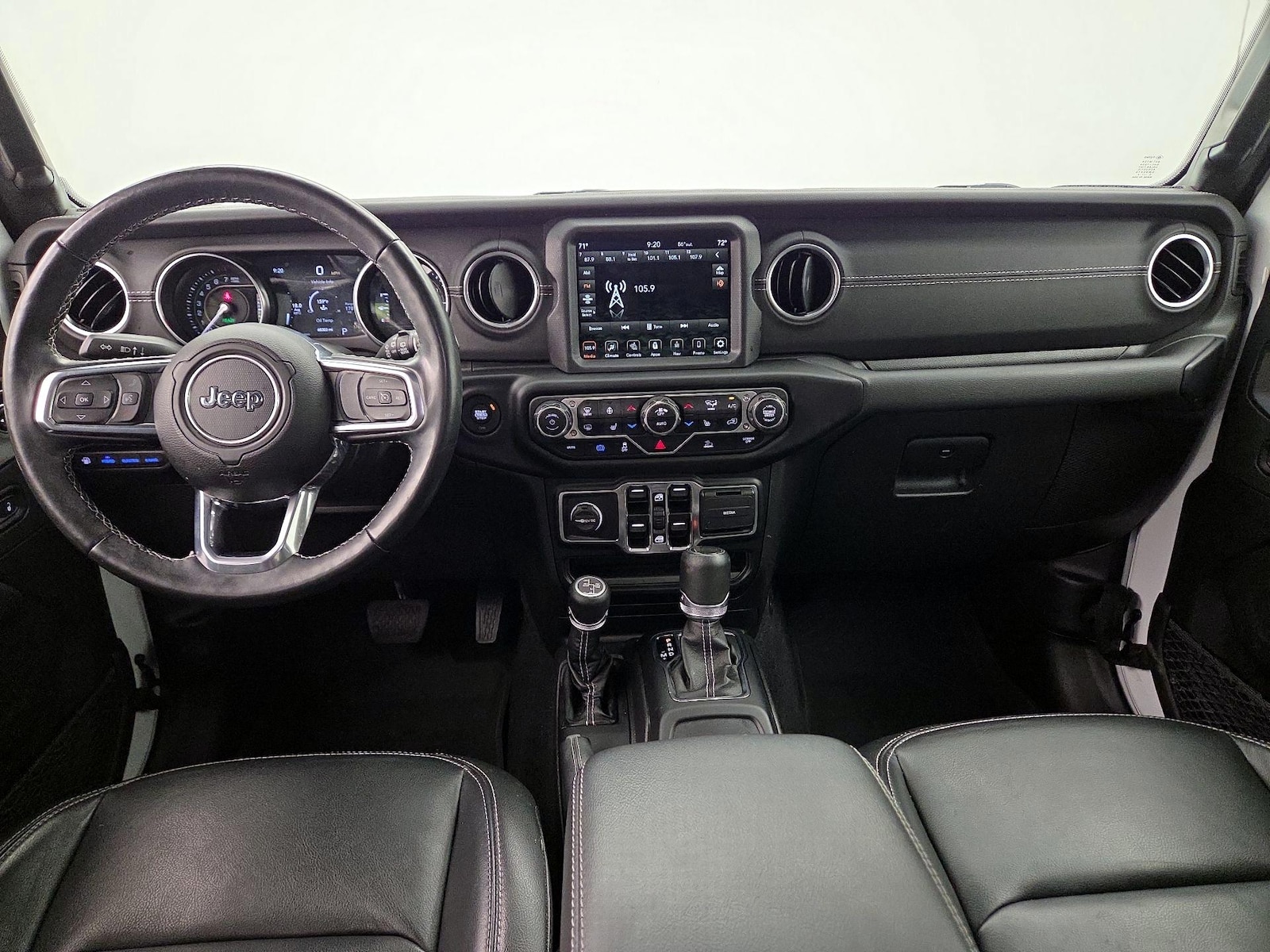 2022 Jeep Wrangler Unlimited Sahara 4XE - Photo 10