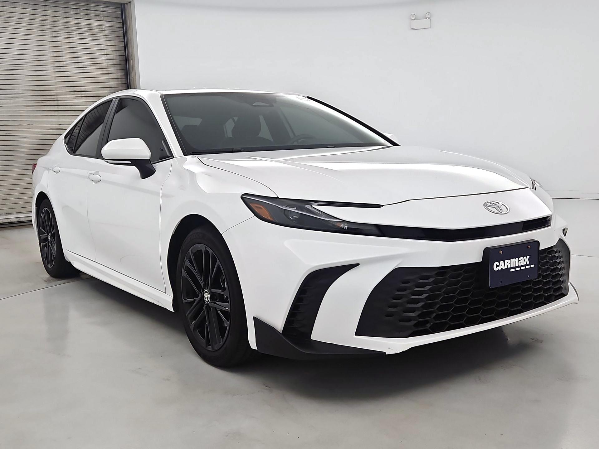 Thumbnail: 2025 Toyota Camry - 1