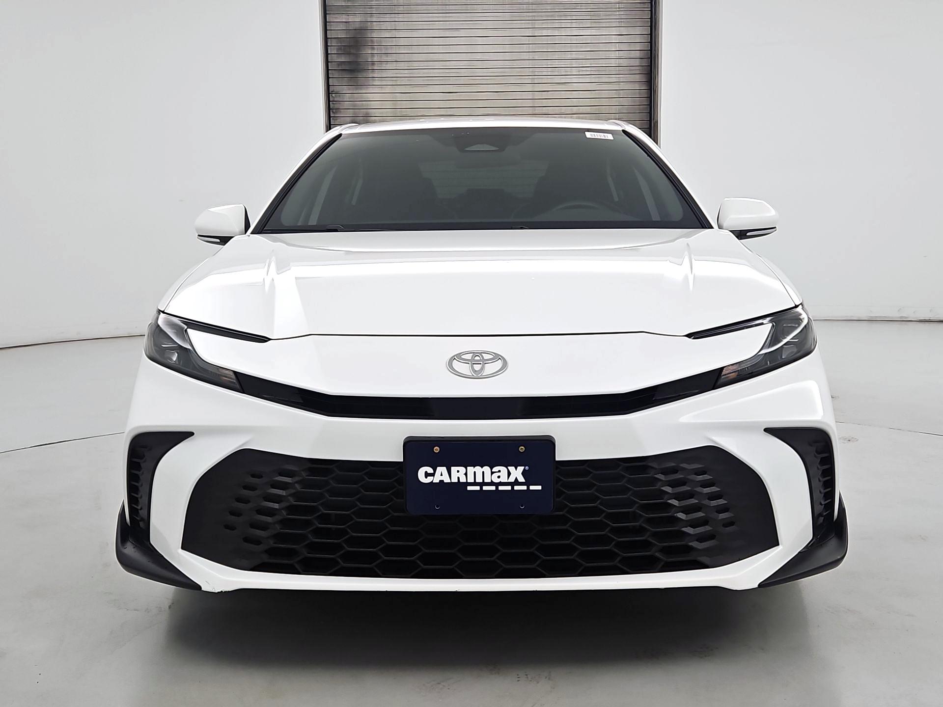 Thumbnail: 2025 Toyota Camry - 2