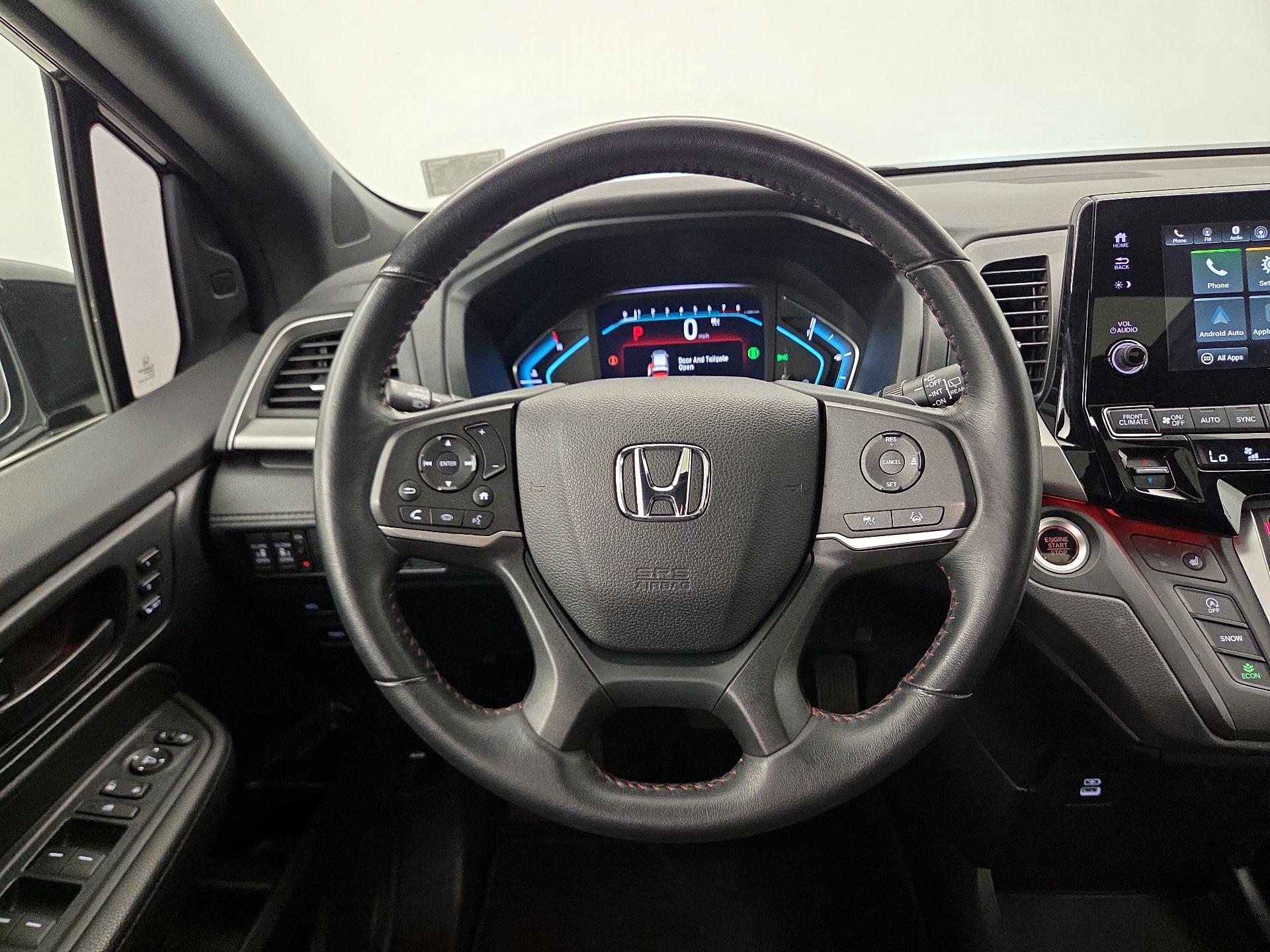Thumbnail: 2023 Honda Odyssey - 10