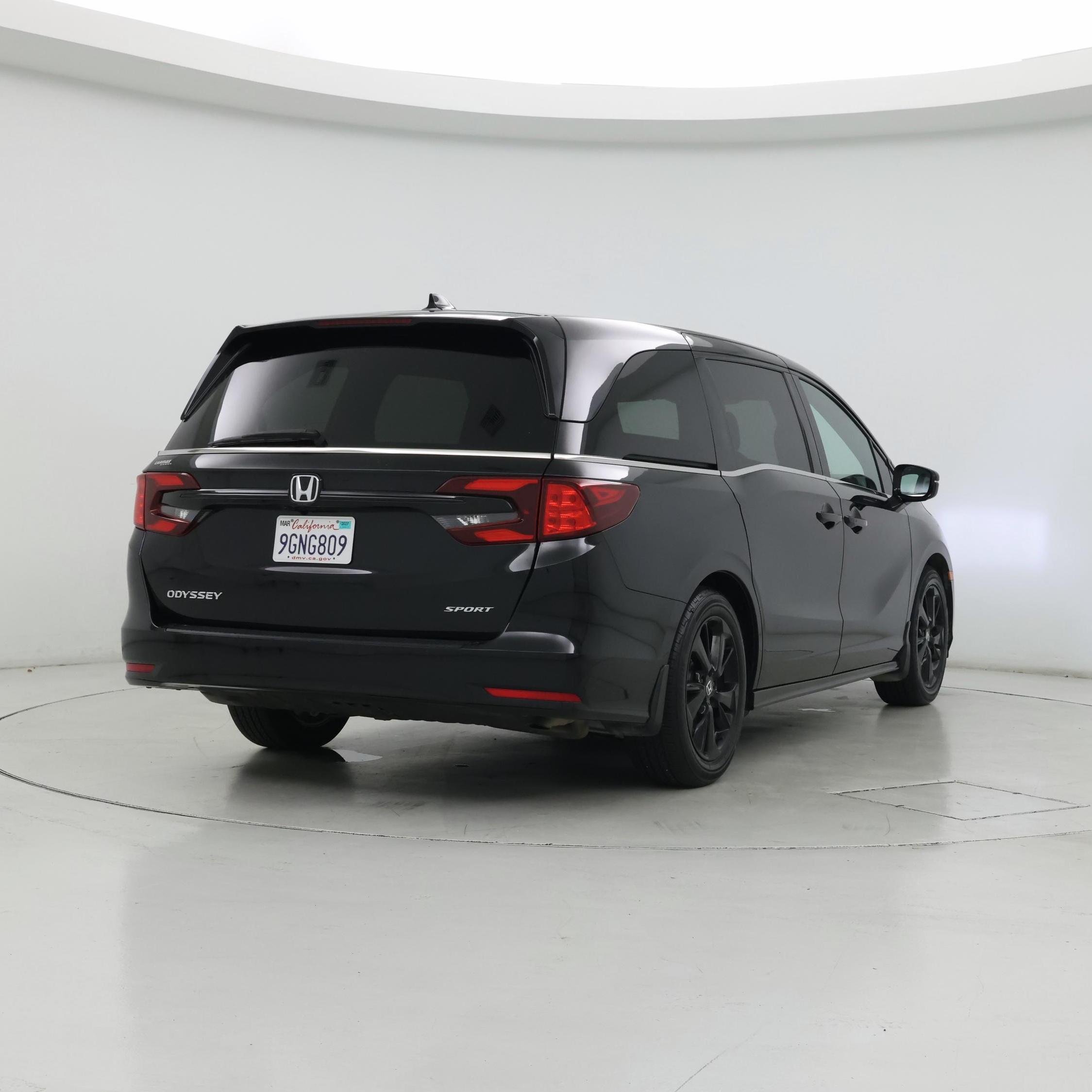 Thumbnail: 2023 Honda Odyssey - 8