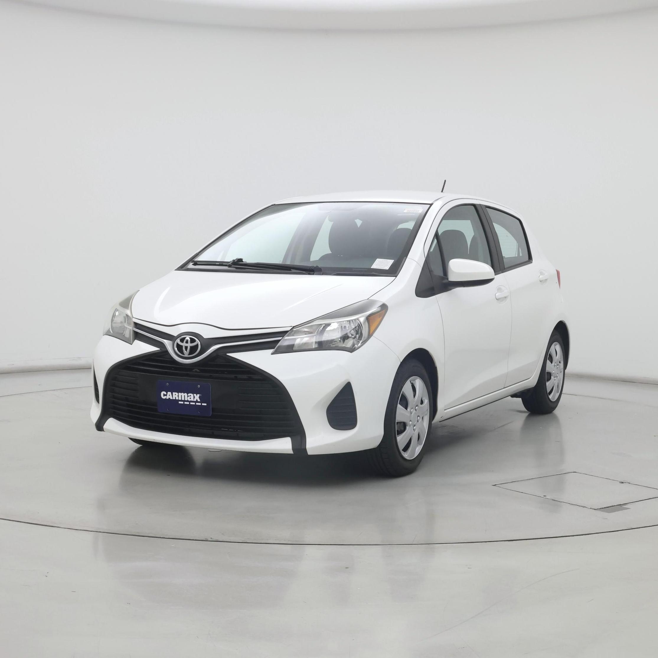 Thumbnail: 2015 Toyota Yaris - 4