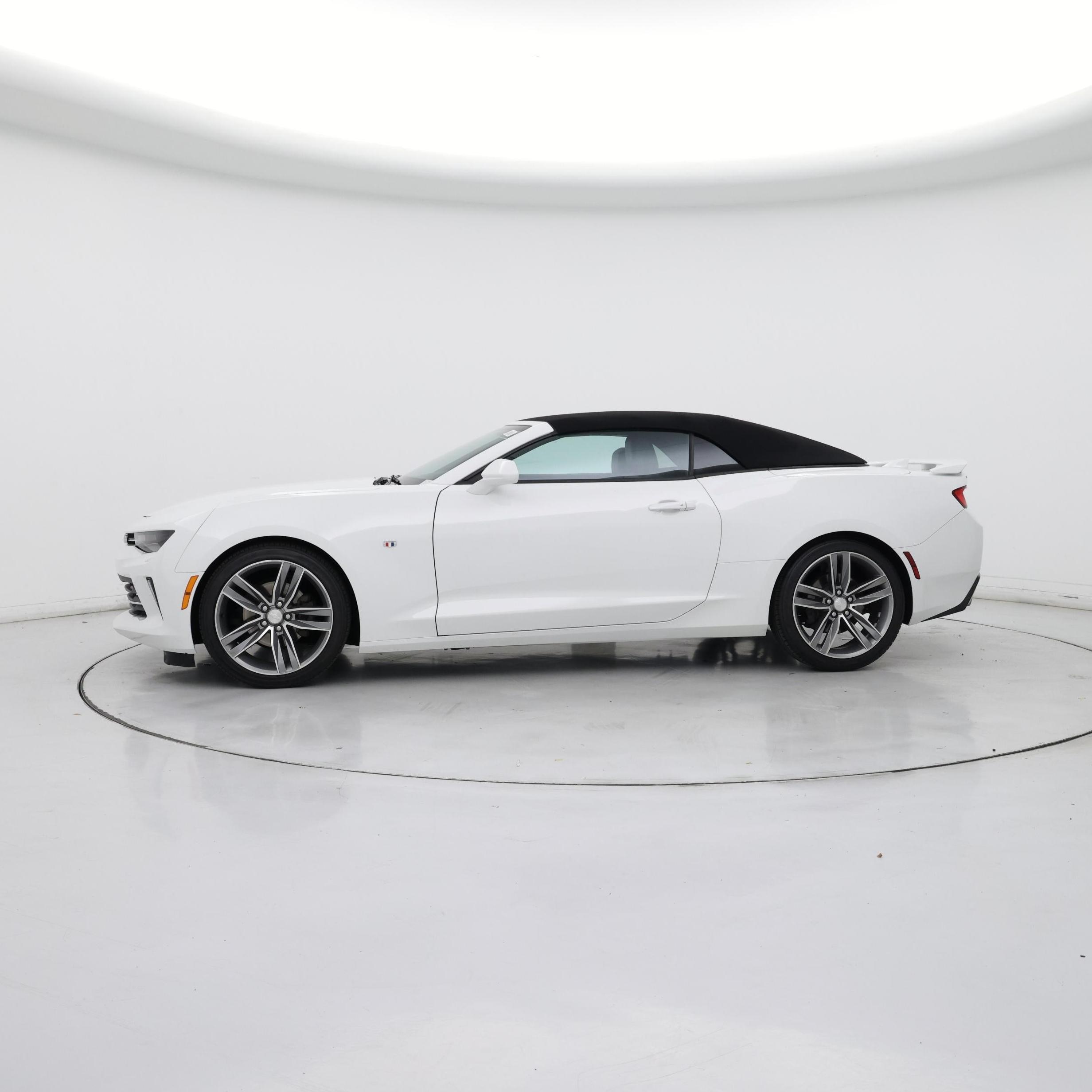 Thumbnail: 2016 Chevrolet Camaro - 3