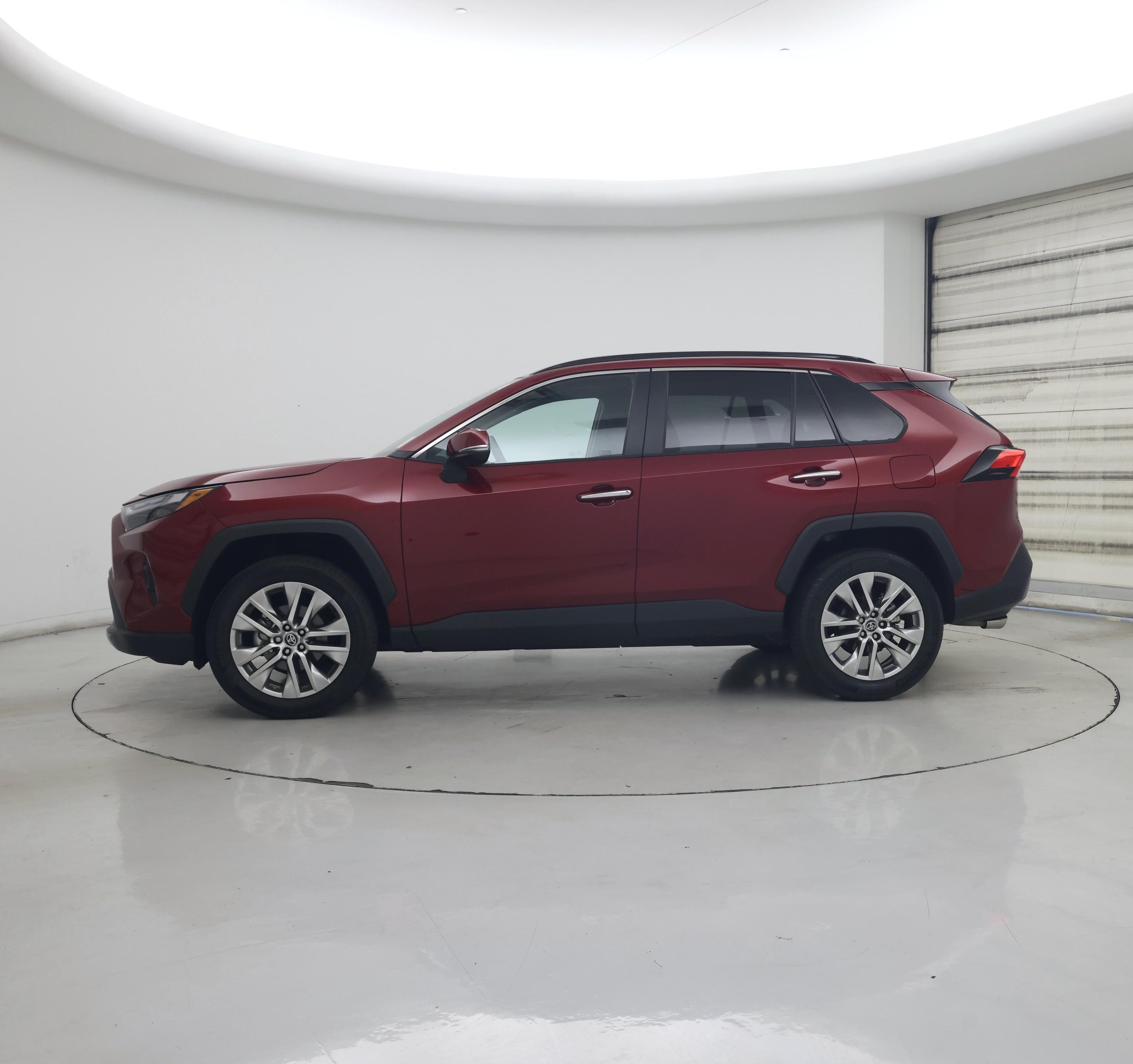 Thumbnail: 2025 Toyota RAV4 - 3