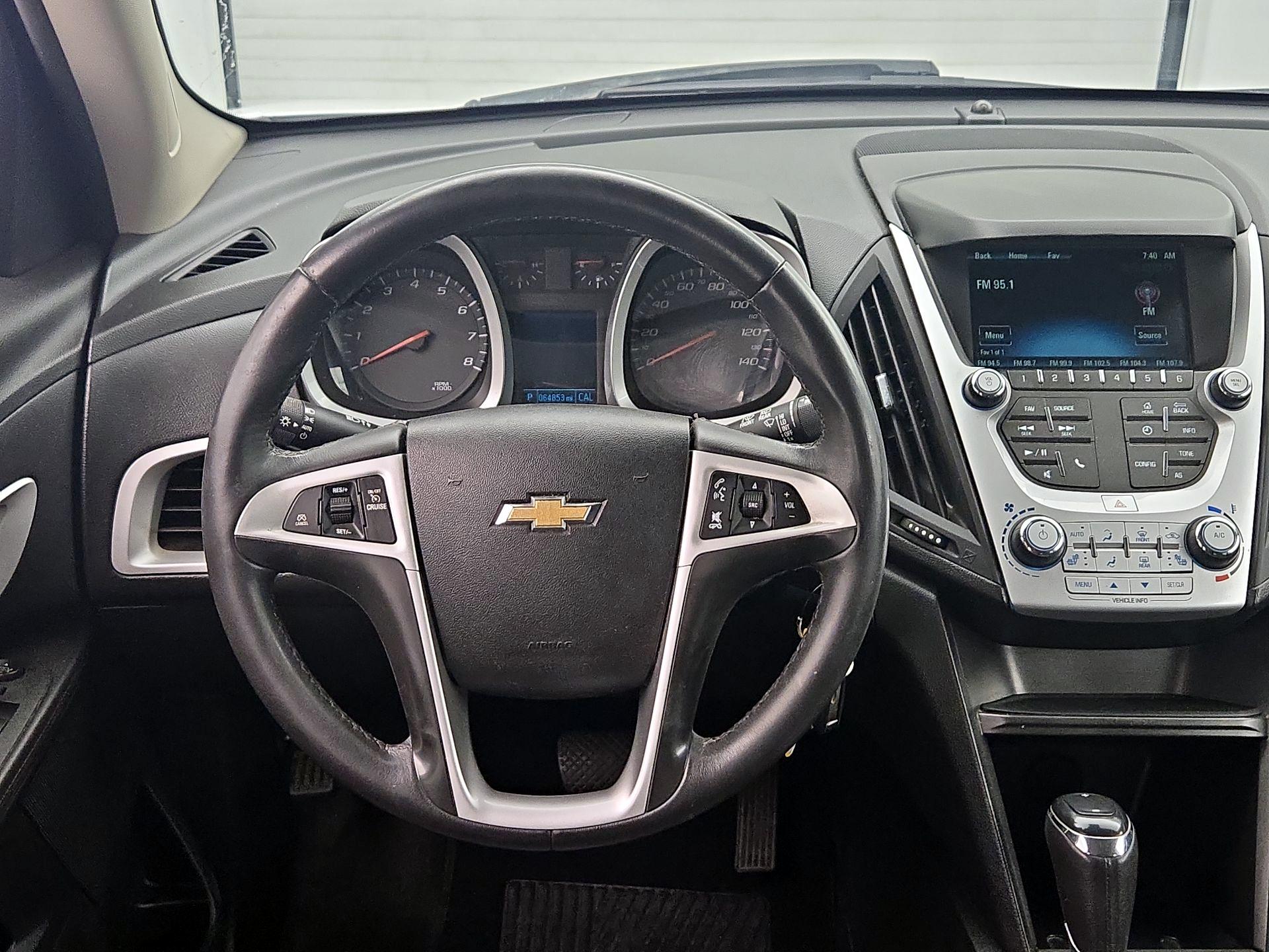 Thumbnail: 2016 Chevrolet Equinox - 10