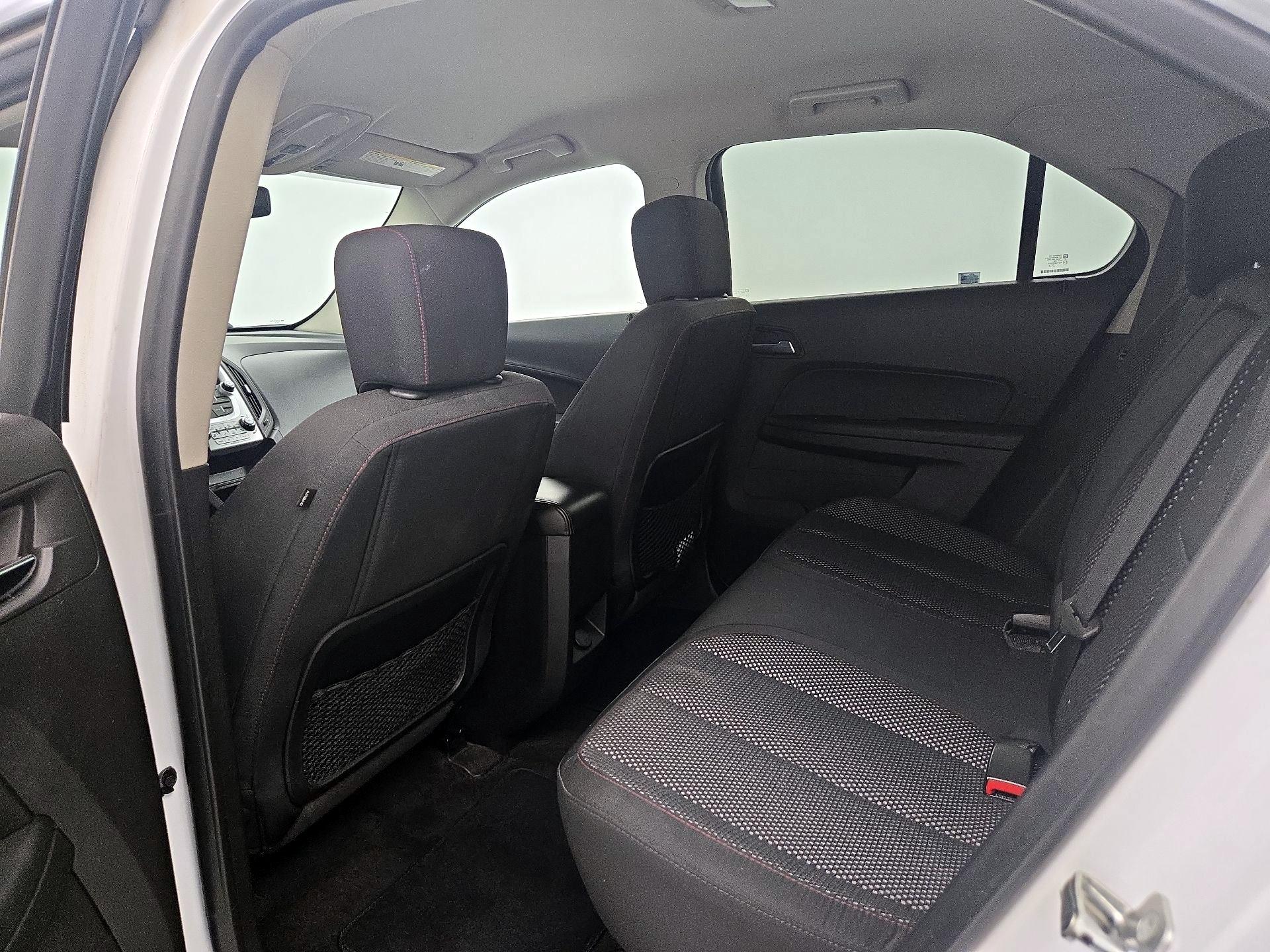 Thumbnail: 2016 Chevrolet Equinox - 18
