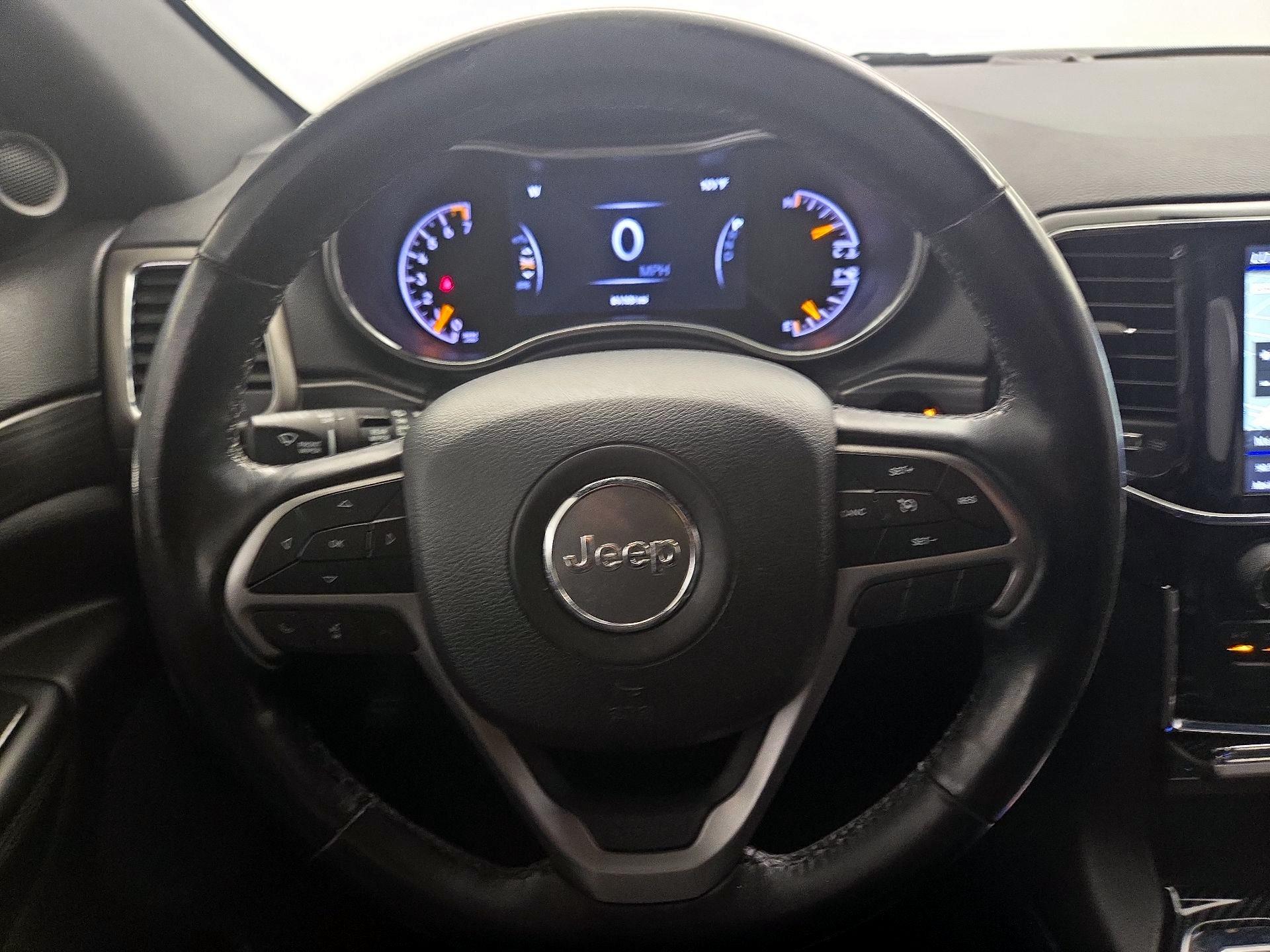 Thumbnail: 2020 Jeep Grand Cherokee - 10