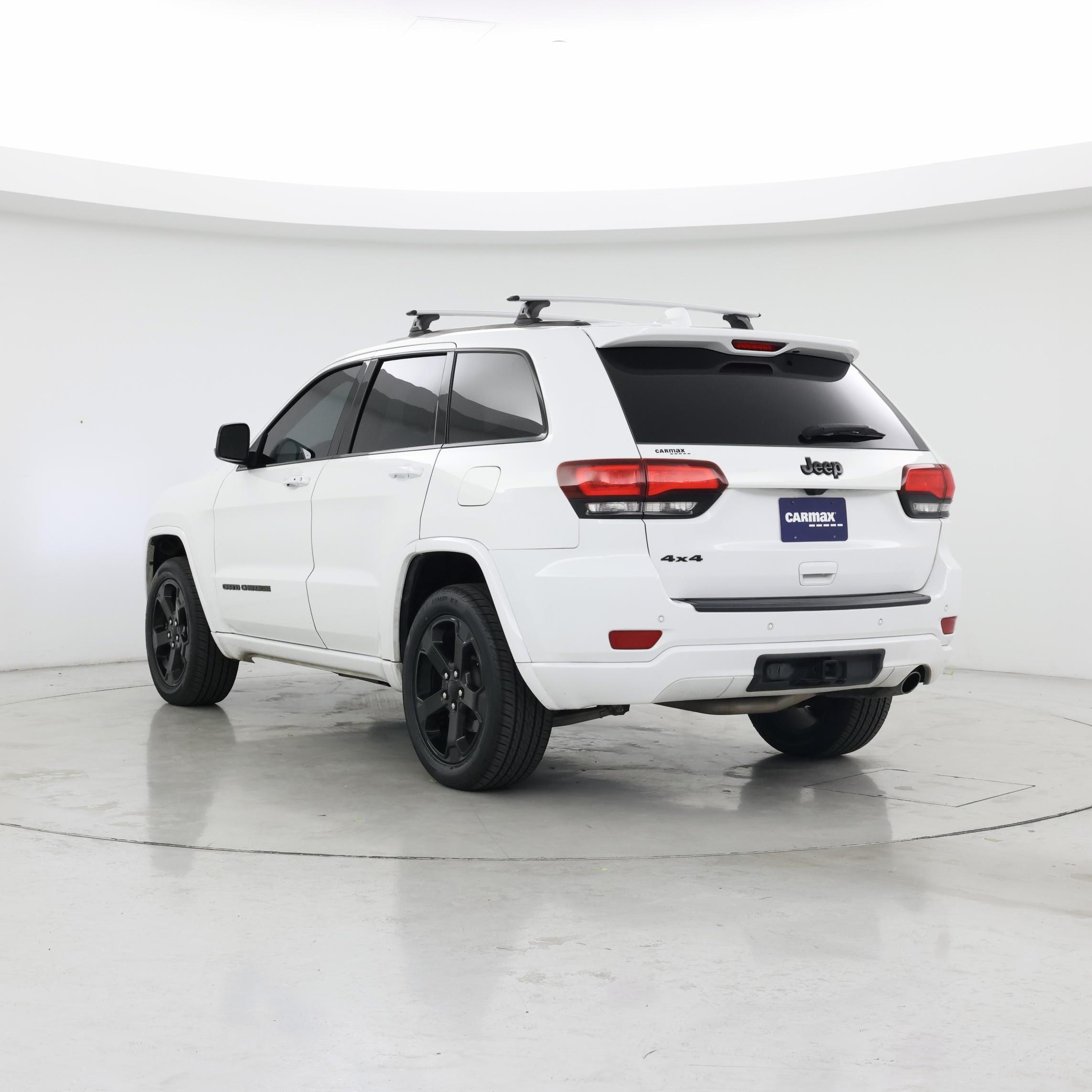 Thumbnail: 2020 Jeep Grand Cherokee - 2