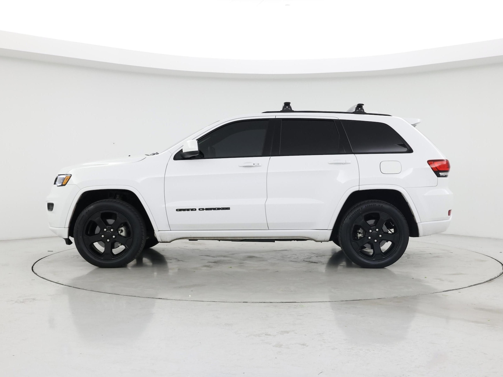 2020 Jeep Grand Cherokee Altitude - Photo 4