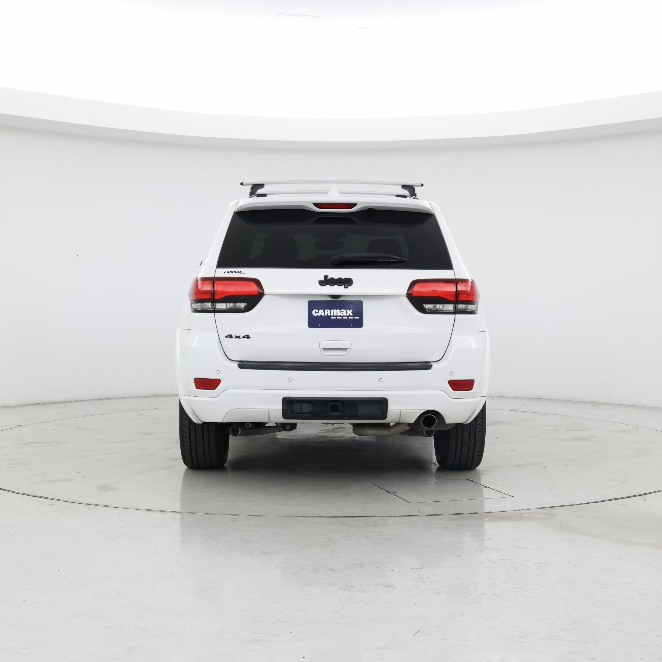 Thumbnail: 2020 Jeep Grand Cherokee - 6