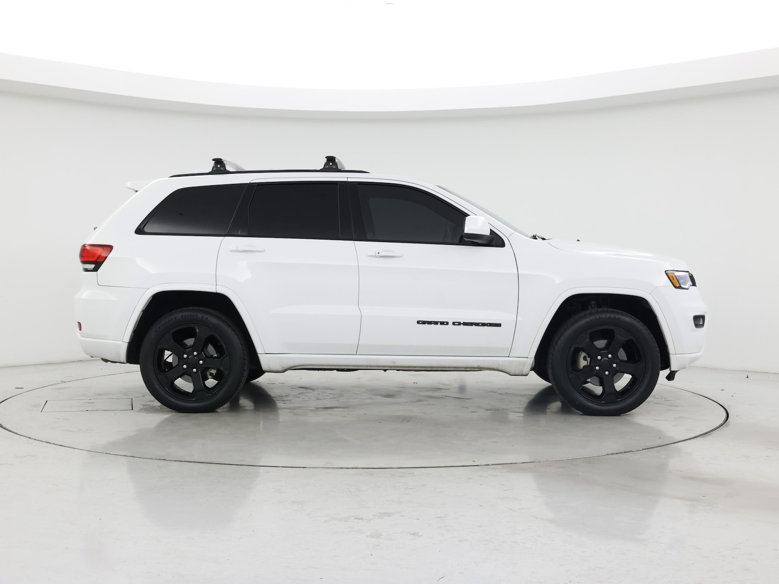 2020 Jeep Grand Cherokee Altitude - Photo 8