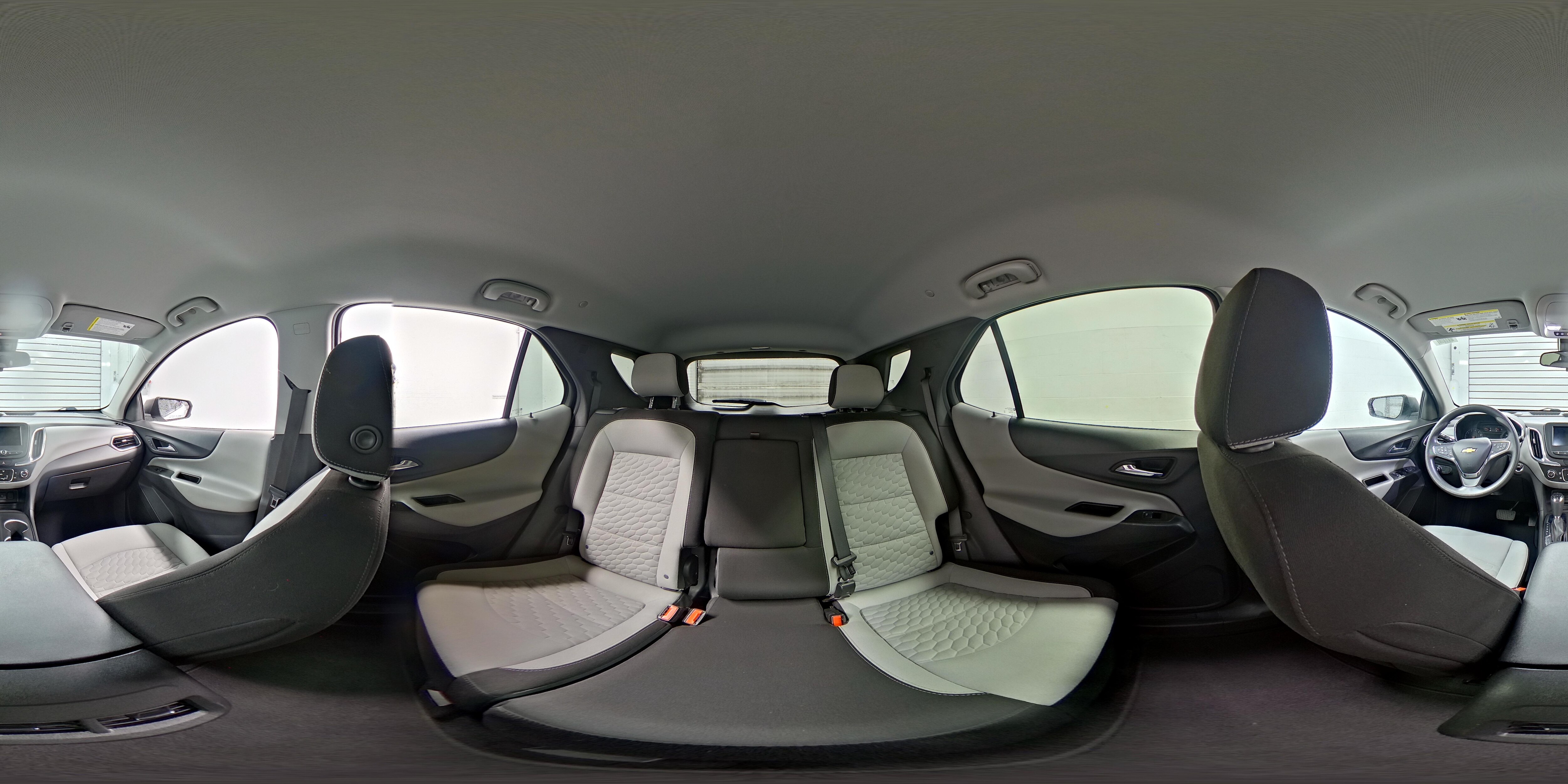 2021 Chevrolet Equinox LS - Photo 24