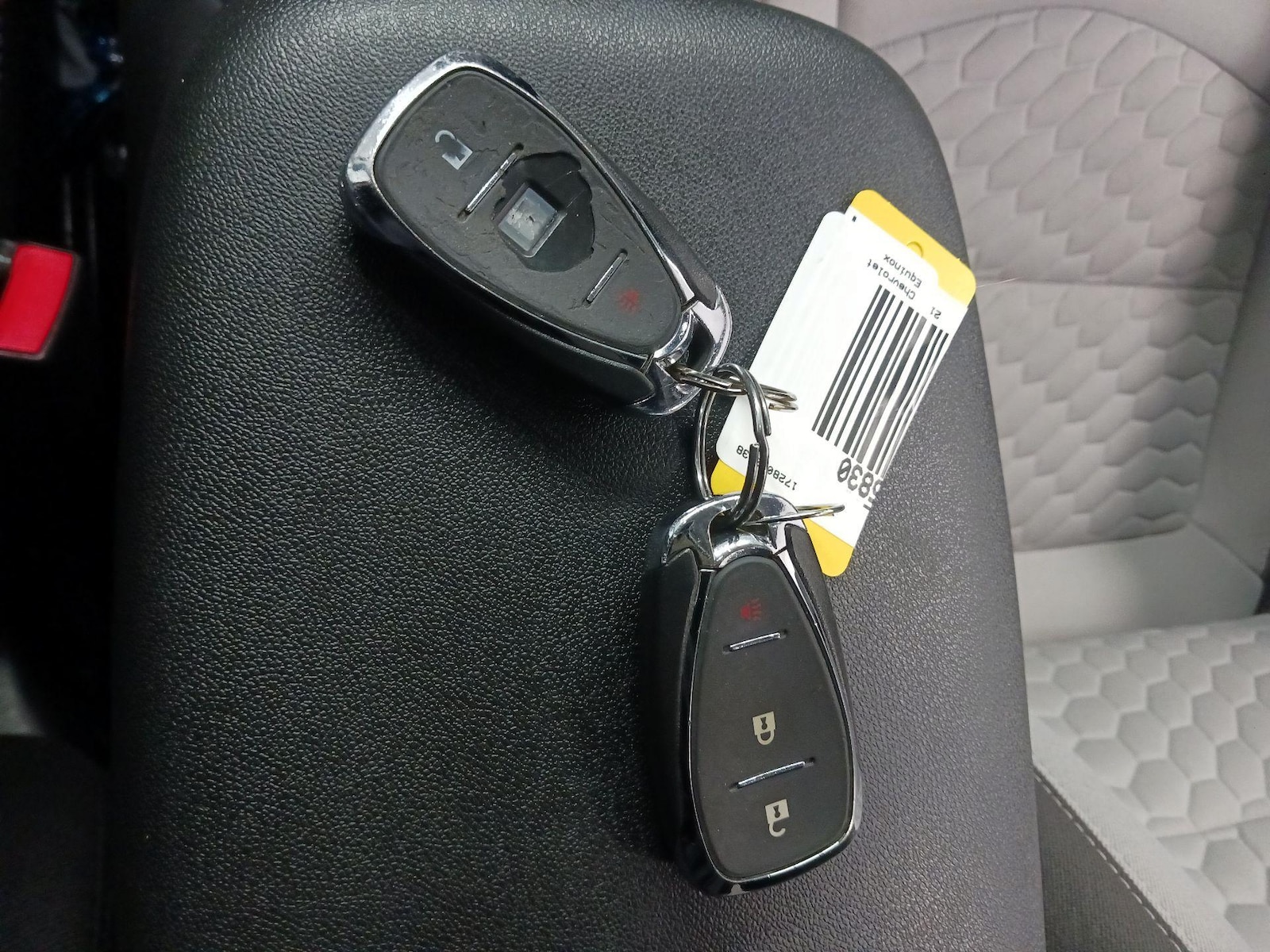 2021 Chevrolet Equinox LS - Photo 22