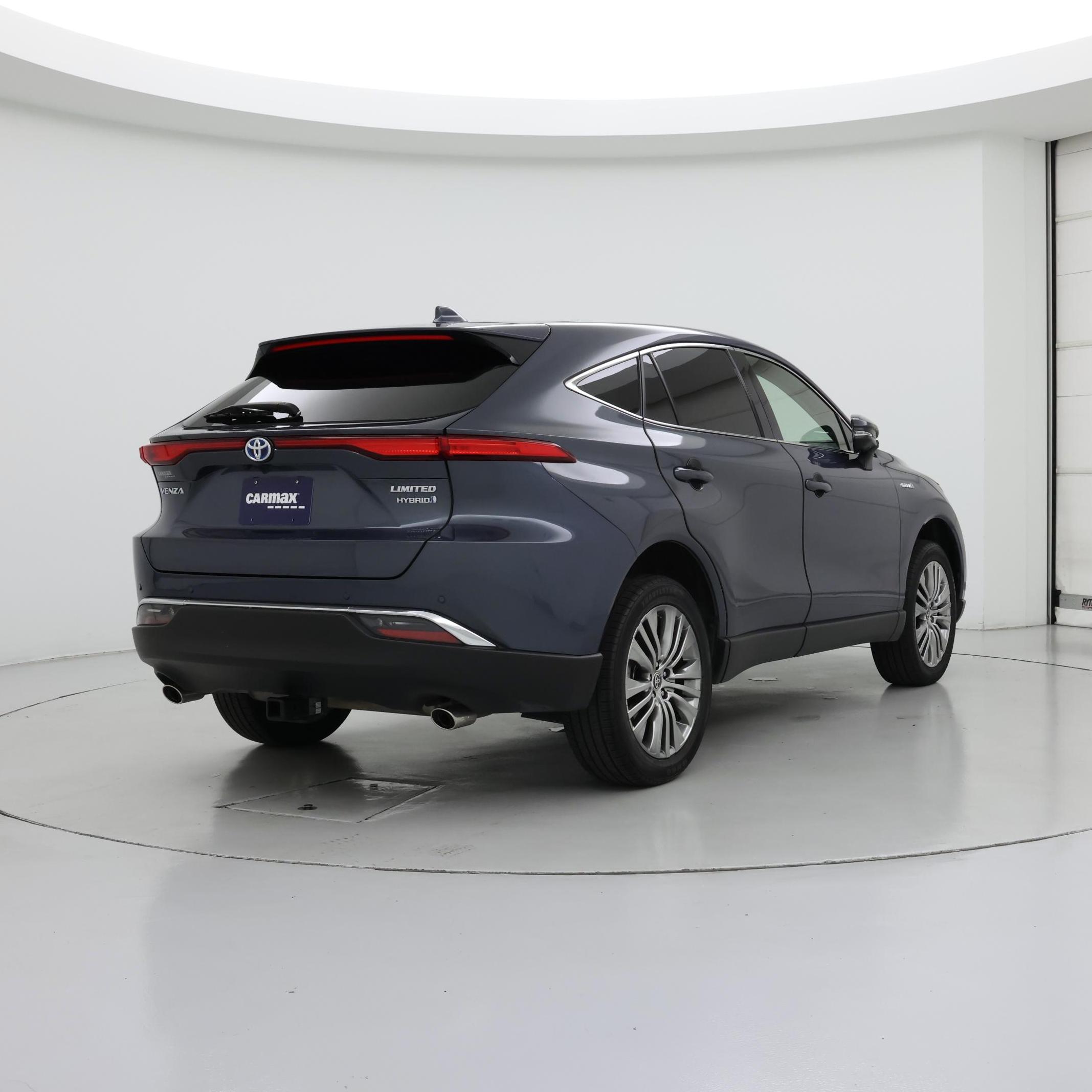 Thumbnail: 2021 Toyota Venza - 8